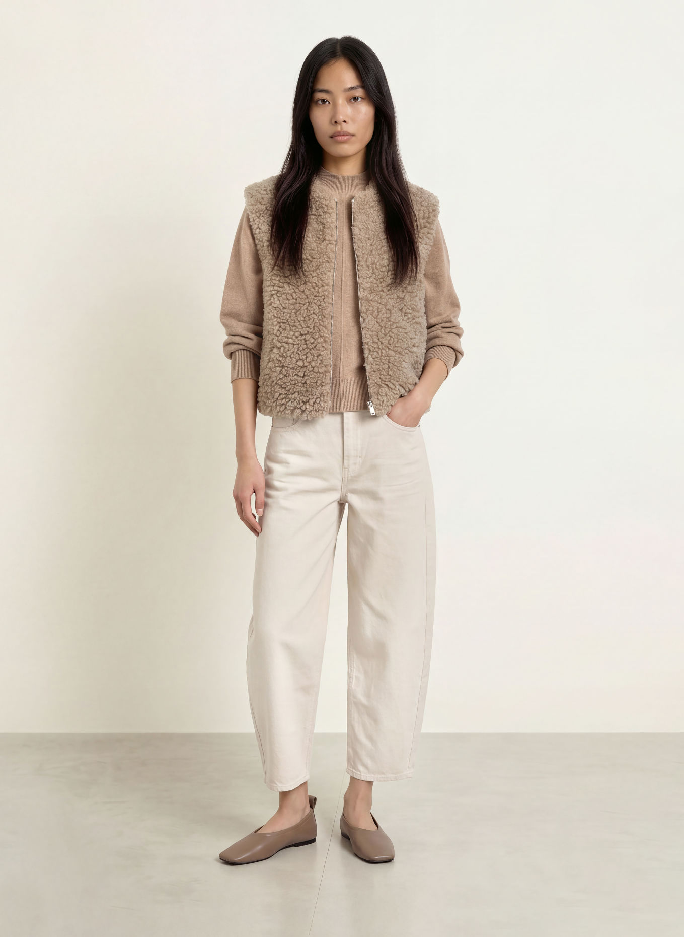OPUS Bodywarmer van kunstbont WIKARA: TAUPE