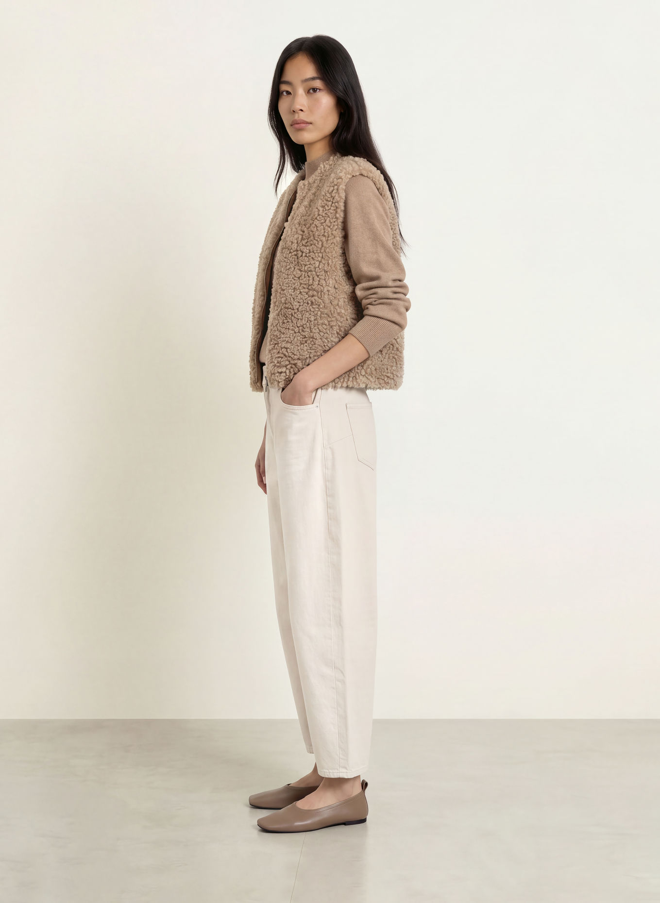 OPUS Bodywarmer van kunstbont WIKARA: TAUPE