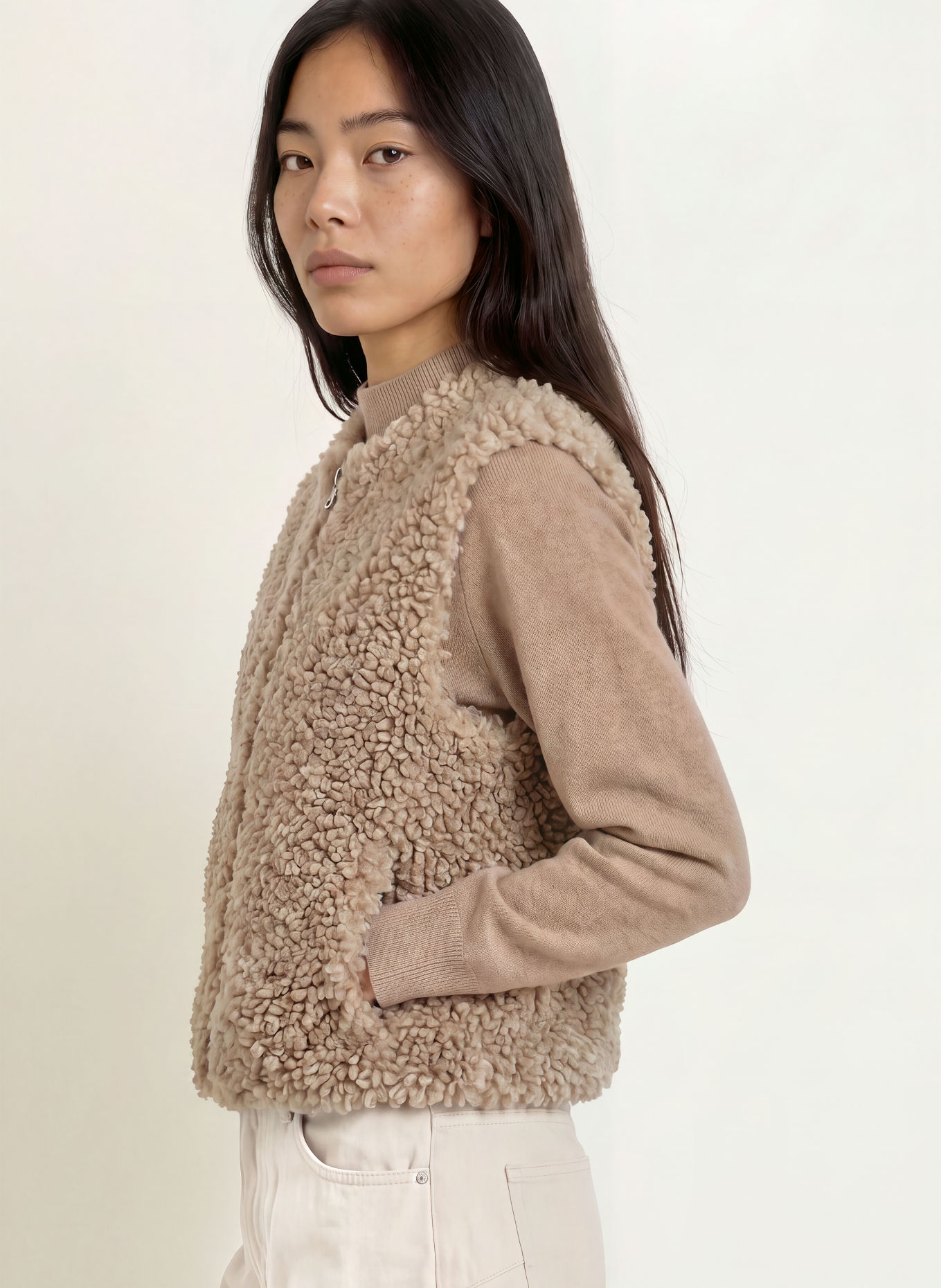 OPUS Bodywarmer van kunstbont WIKARA: TAUPE