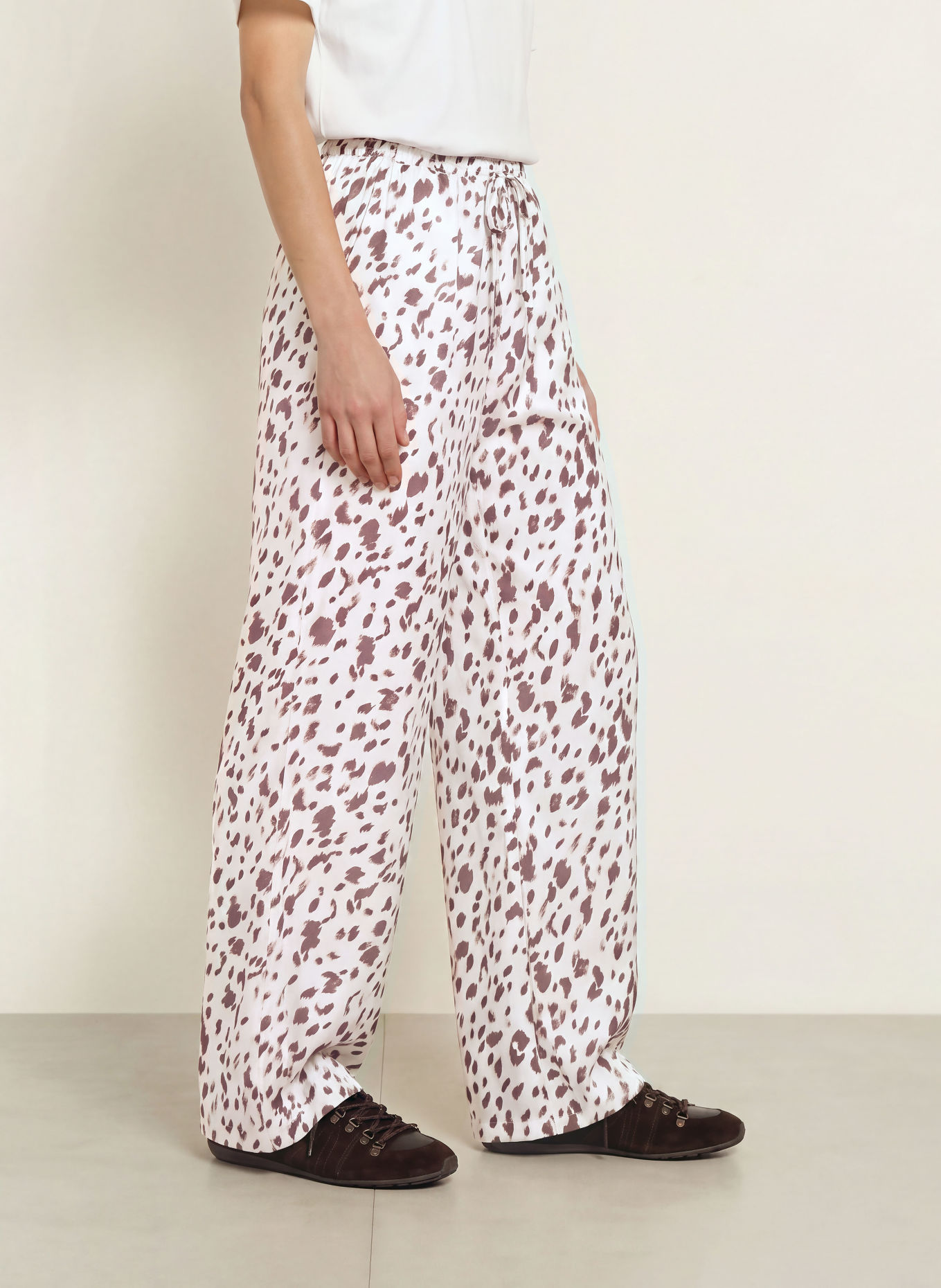 OH APRIL VERDE Satin wide-leg trousers: CREAM / DARK BROWN