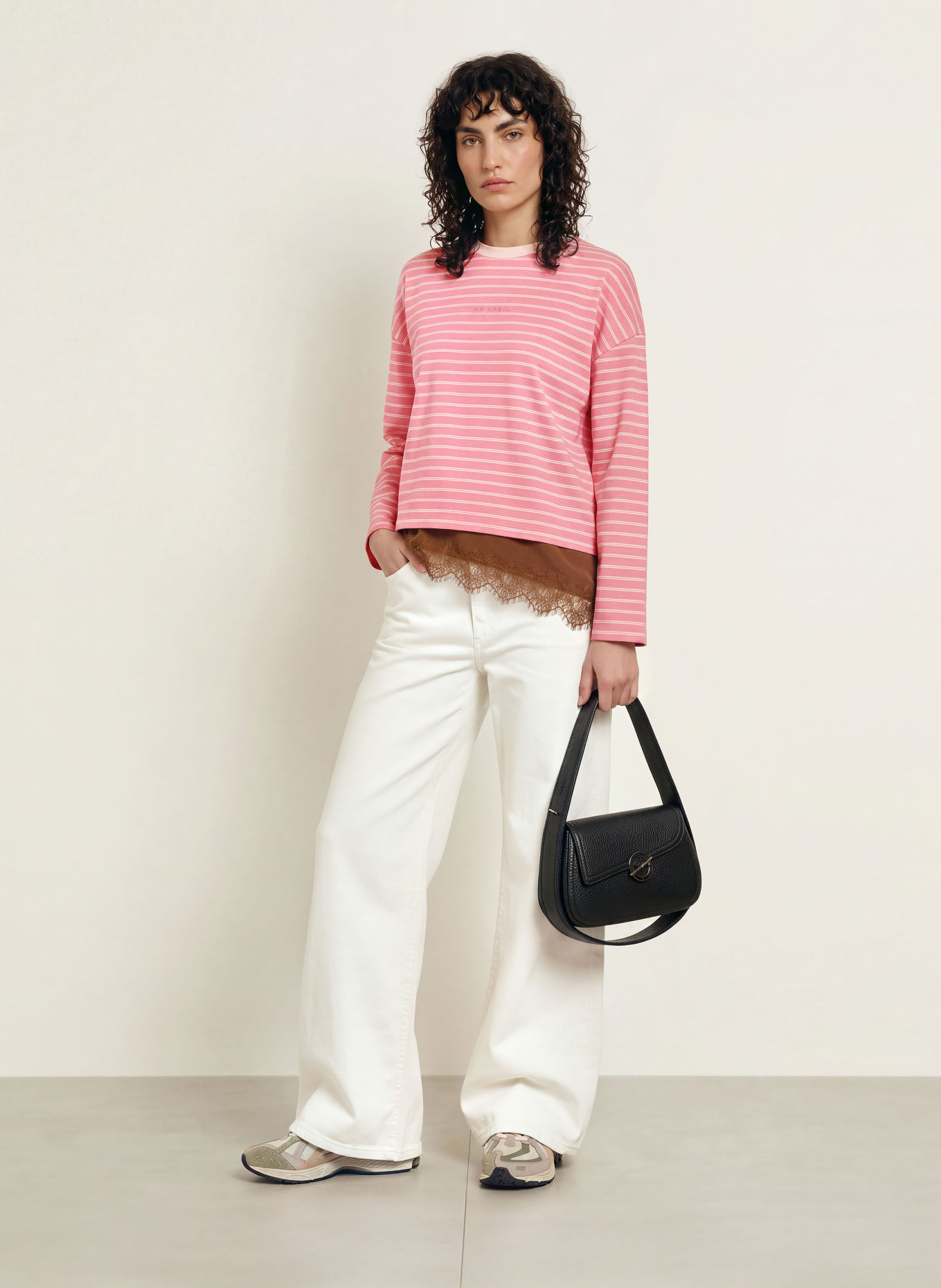 OH APRIL Longsleeve: ROZE / WIT