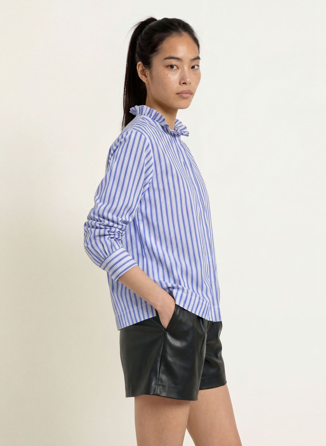 Rich & Royal Blouseshirt met ruches: BLAUW / DONKERBLAUW / WIT