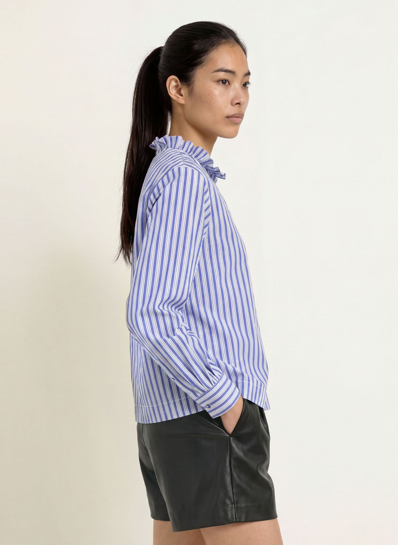 Rich & Royal Blouseshirt met ruches: BLAUW / DONKERBLAUW / WIT