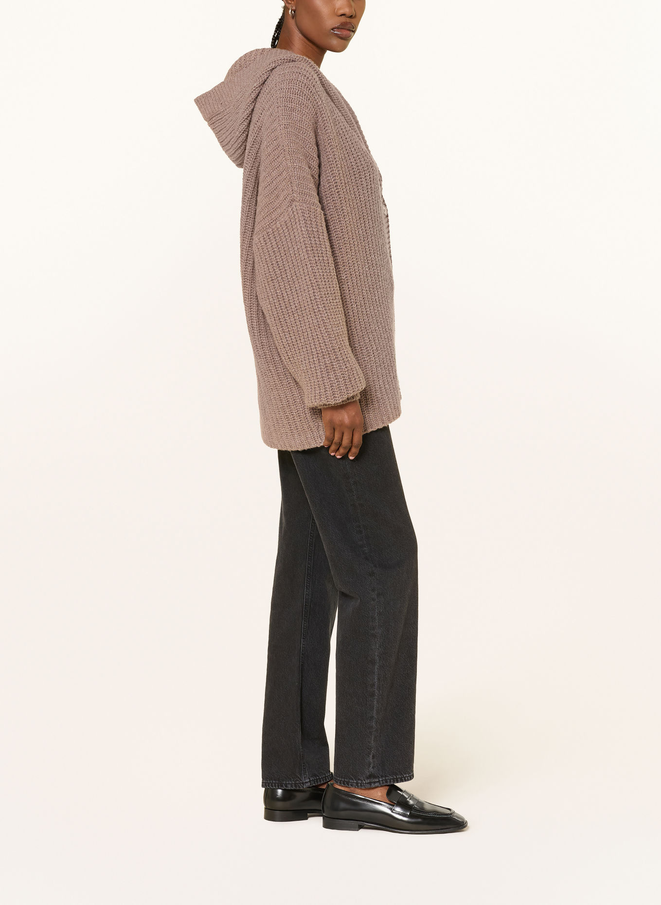 by Aylin Koenig Vest TONI van merinowol: TAUPE