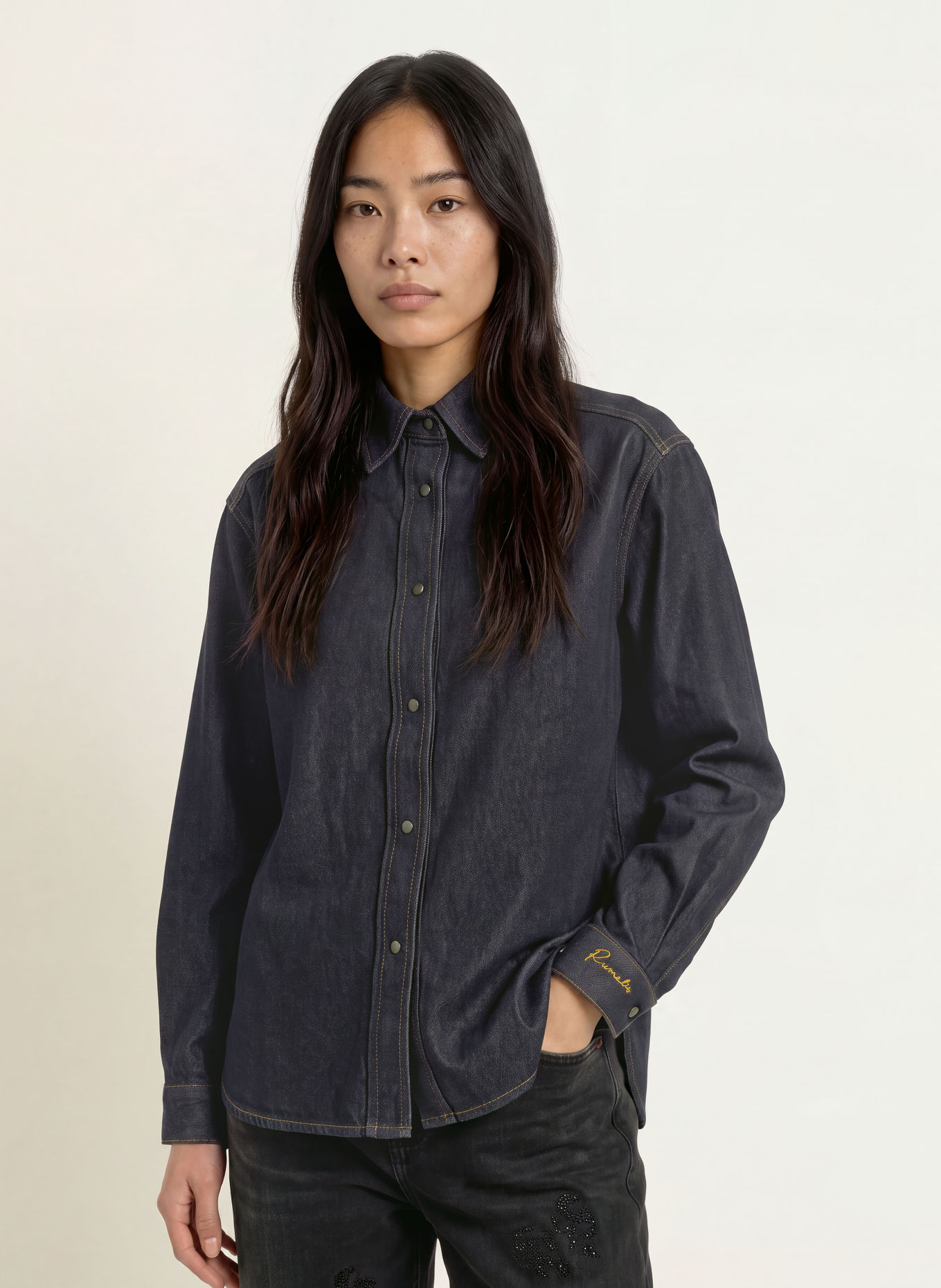 ELIAS RUMELIS Denimblouse AURELA: DONKERBLAUW