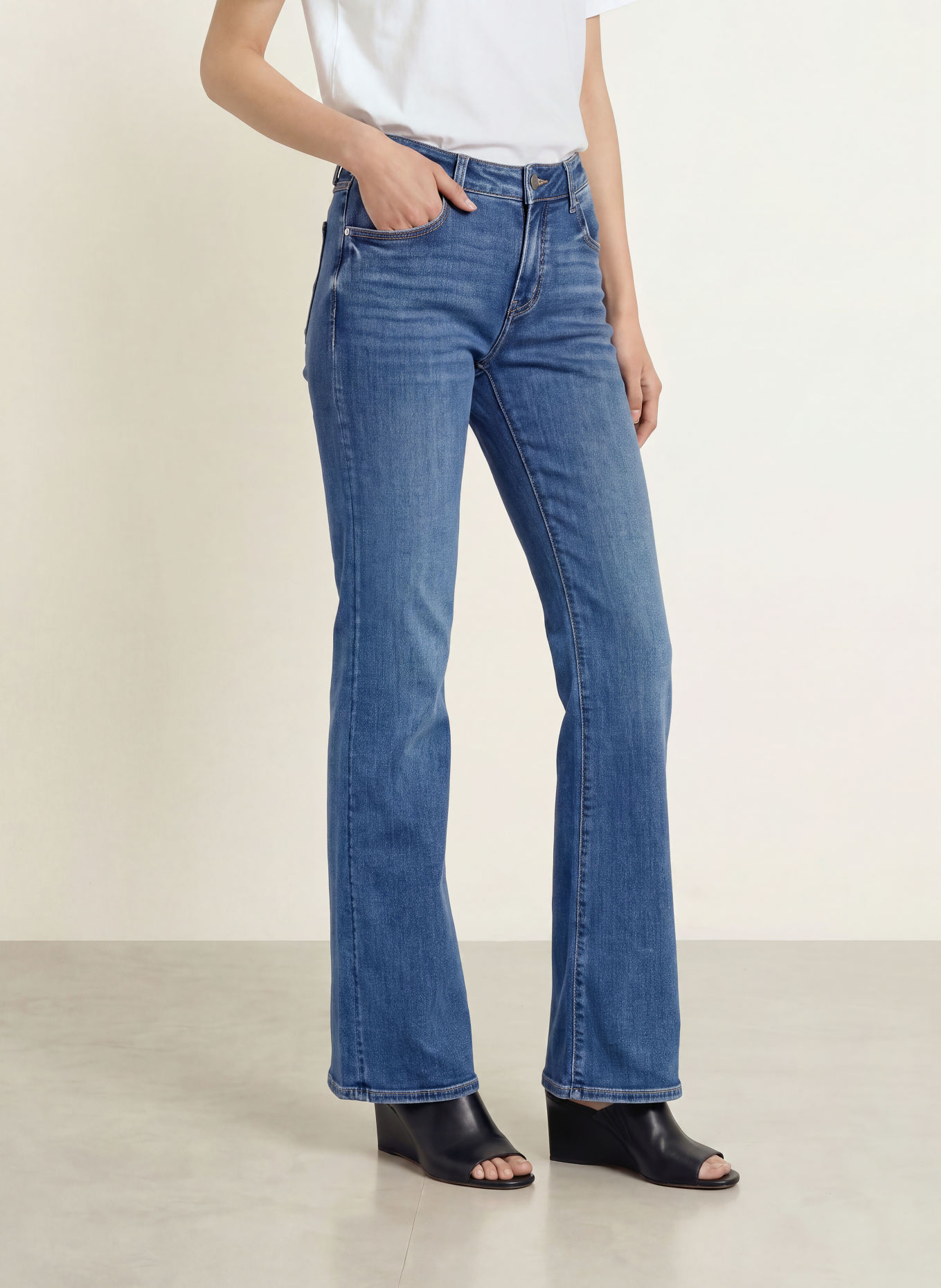 ELIAS RUMELIS MINA Bootcut jeans: 1466 malta blue