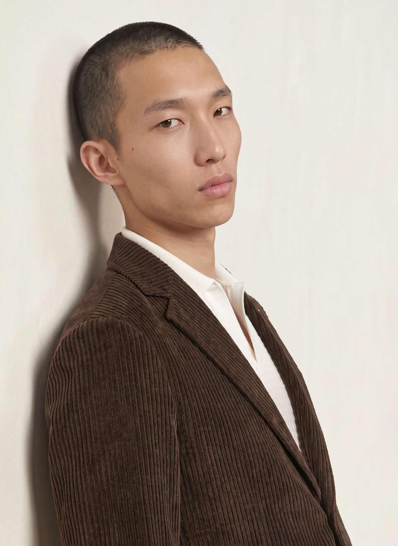 DISTRETTO 12 TORINO Extra Slim Fit Corduroy Suit Jacket: 0027 MORO