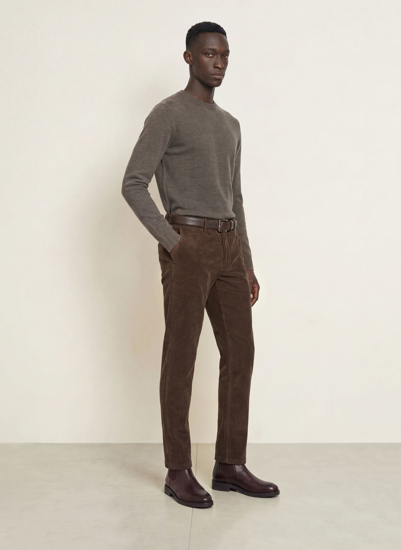 DISTRETTO 12 Trøjer: TAUPE