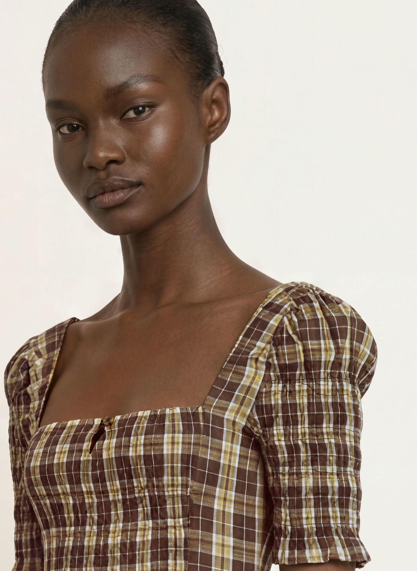 DAMSON MADDER. Kleid EMMY mit Rüschen: BRAUN / BLAUGRAU / KHAKI