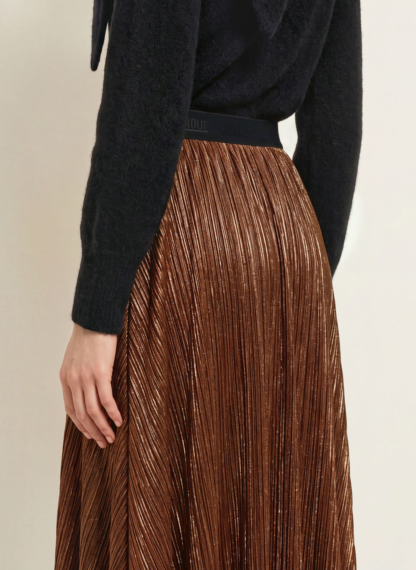 CINQUE CIFADI pleated skirt with glitter yarn: BROWN / GOLD