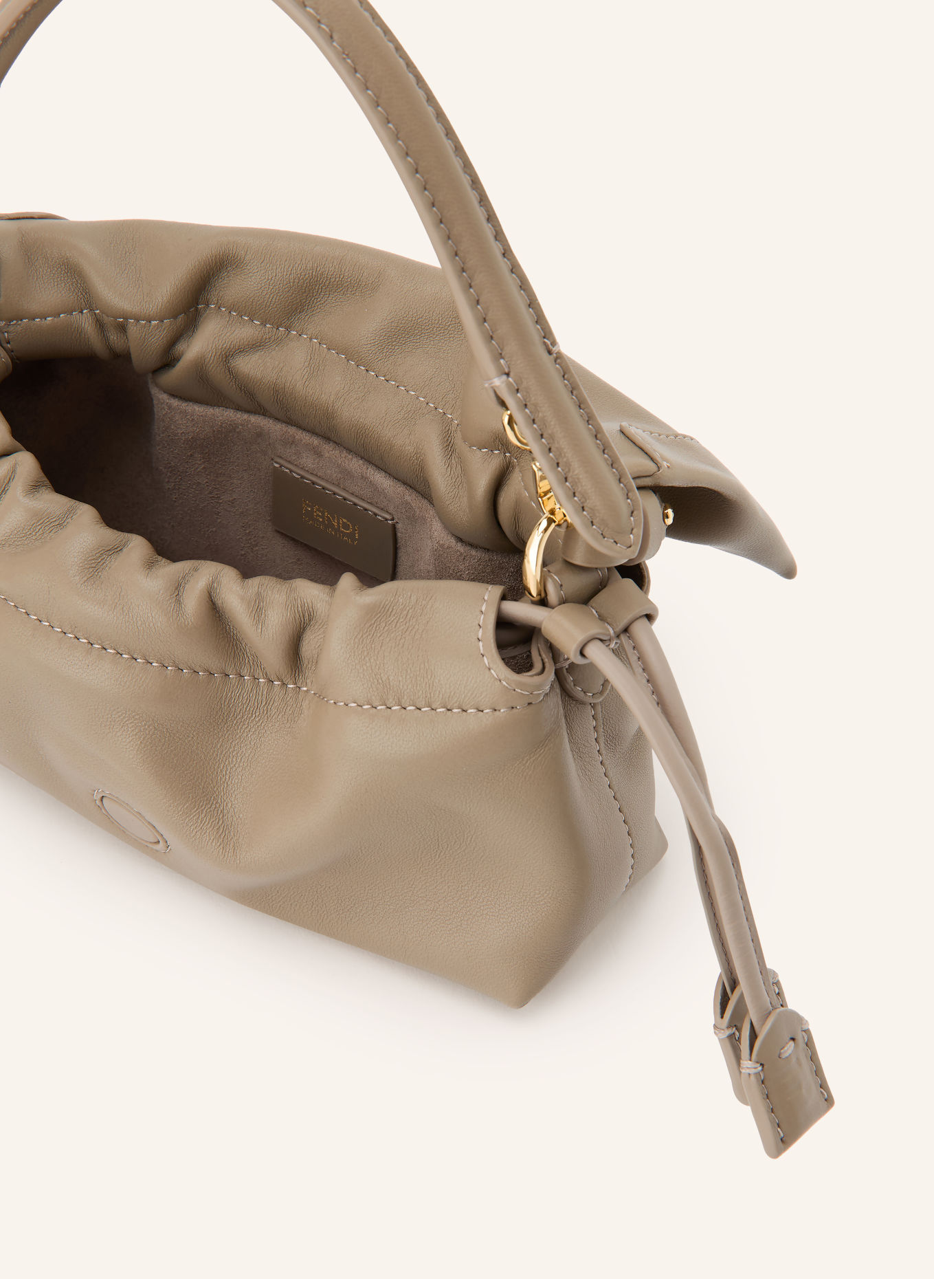 FENDI Sac à main BAGUETTE SOFT SMALL: BEIGE