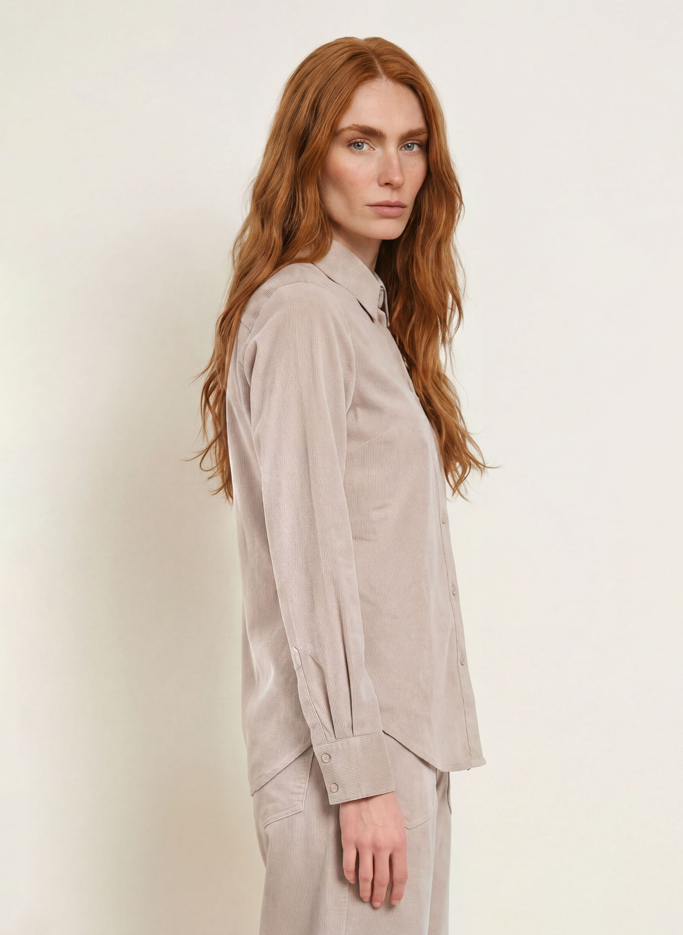 Marc O'Polo Skjortebluse i fløjl: TAUPE