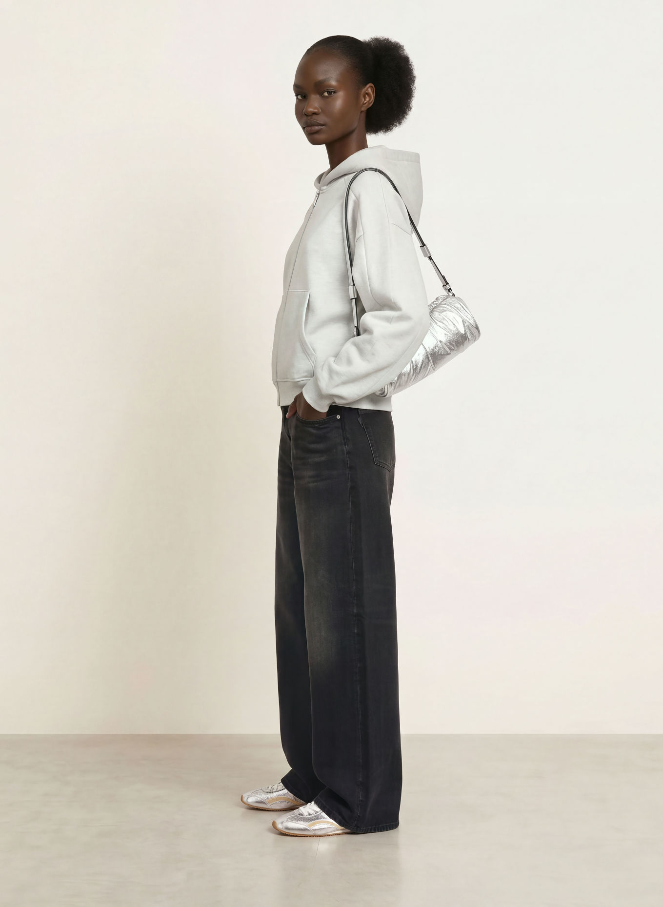 MRS & HUGS Zip-up sweatshirt: LIGHT GRAY / ECRU