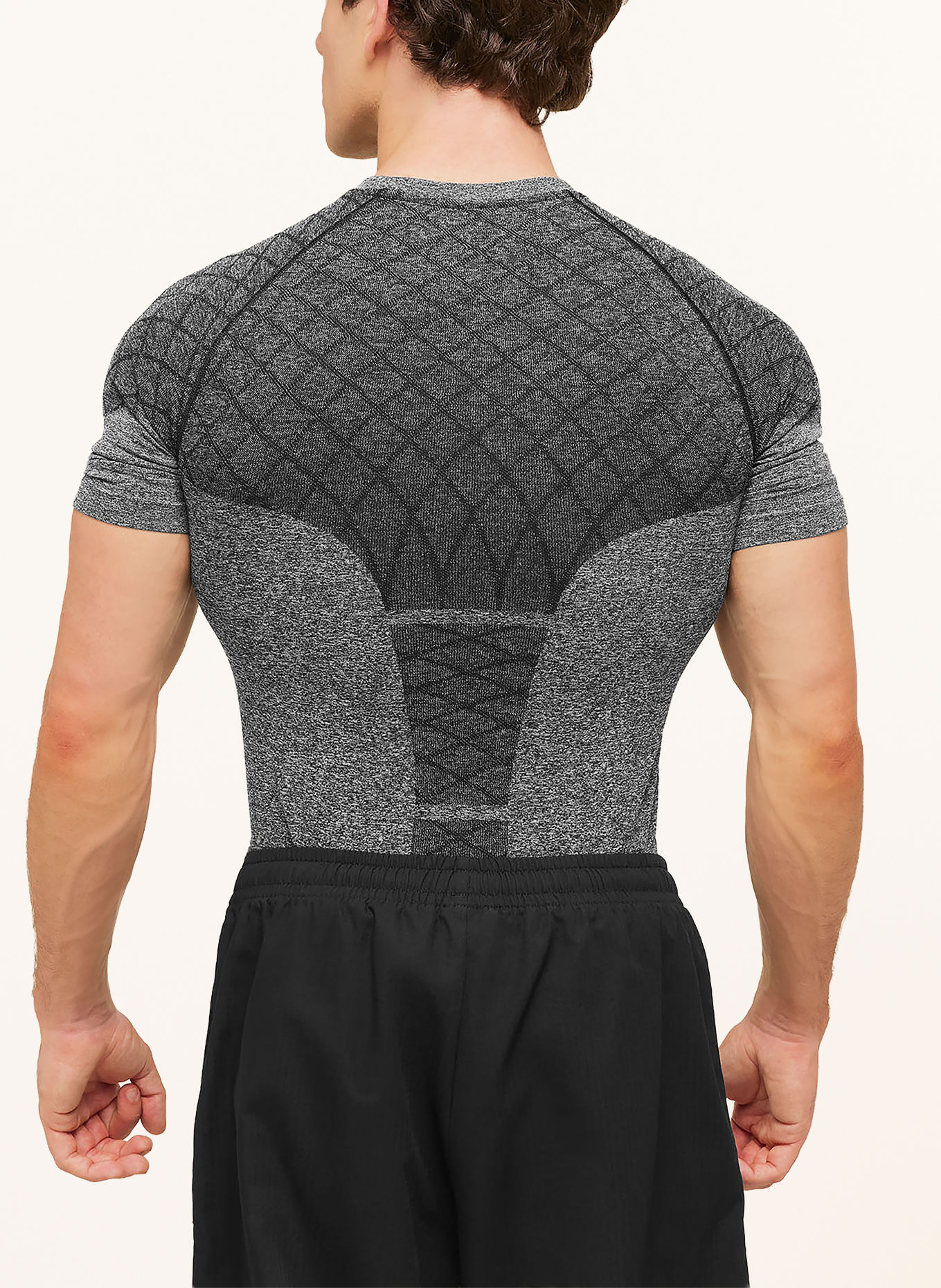 GYMSHARK Funktionsshirt DEVANT: SCHWARZ
