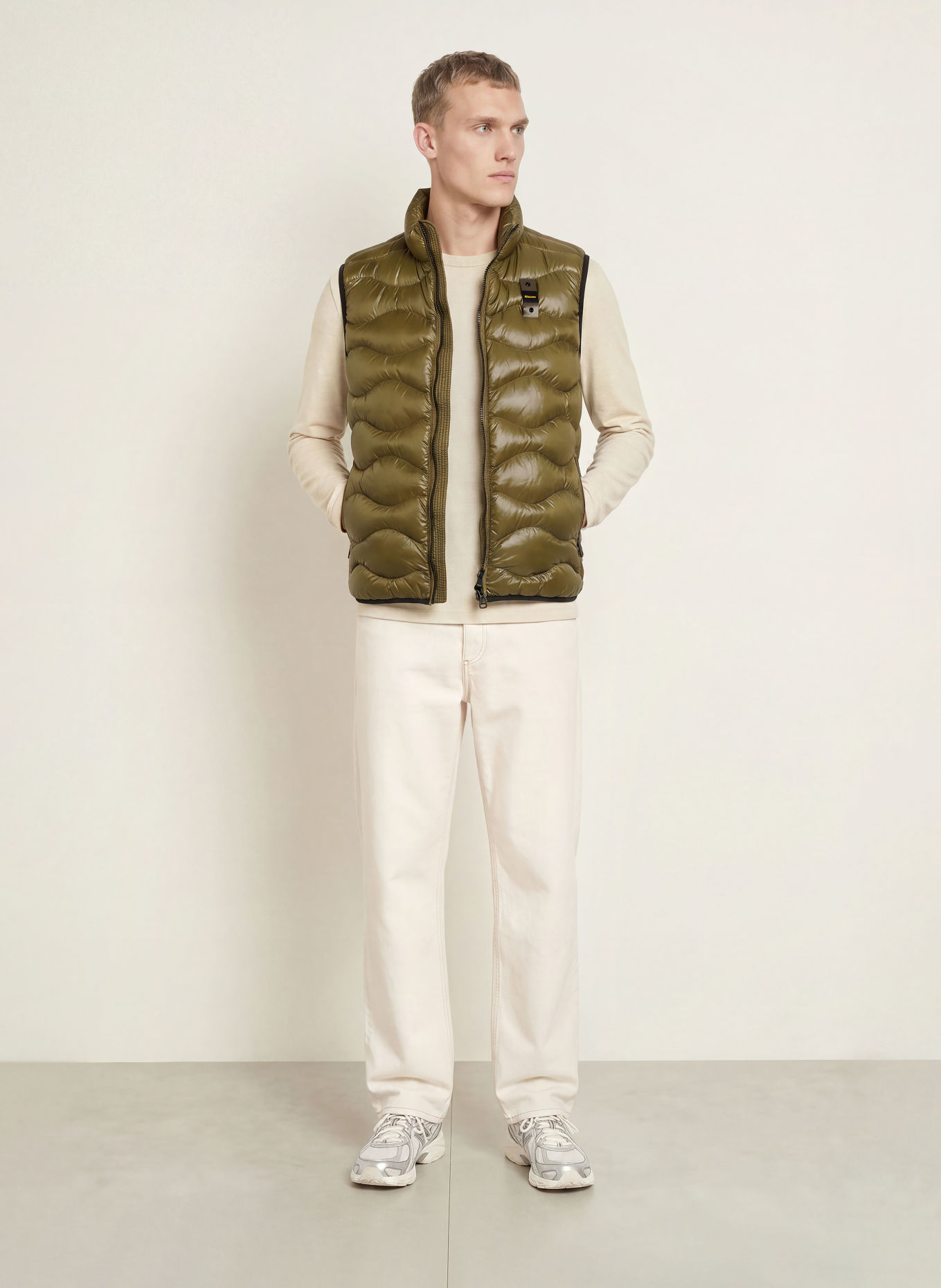 Blauer Steppweste DANNY mit DUPONT™ SORONA®-Isolierung: KHAKI