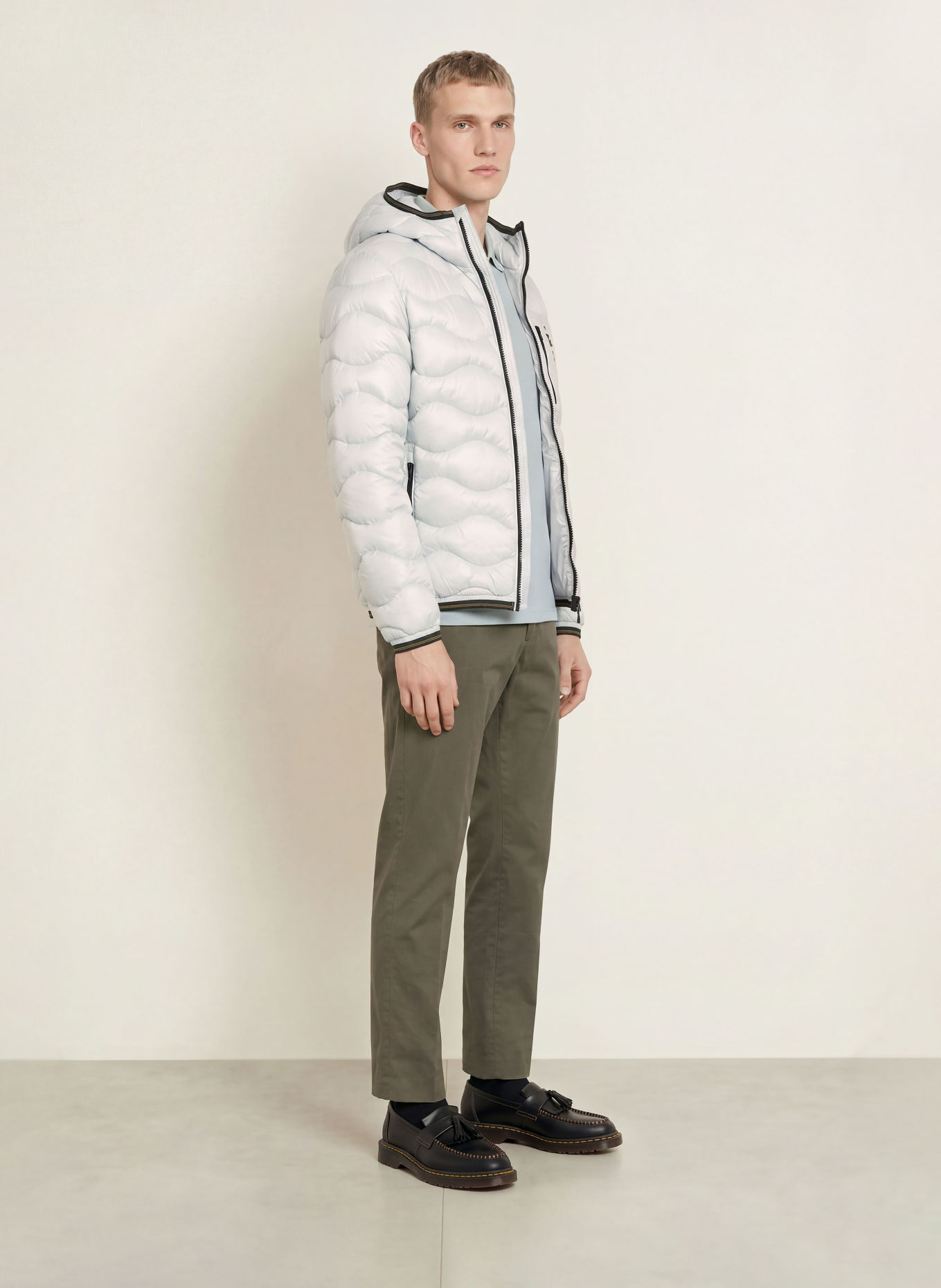Blauer Daunenjacke WAVE: HELLBLAU