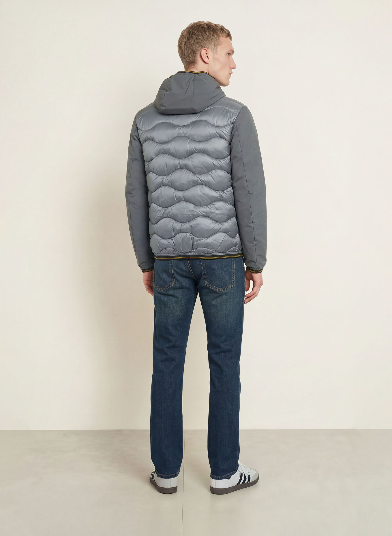 Blauer ALBERT Lightweight Down Jacket in a Material Blend: GRAY