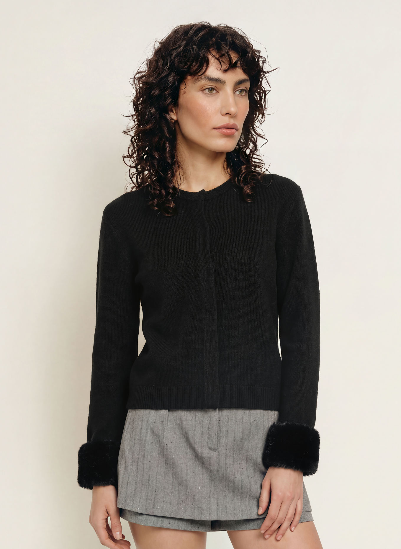 MRS & HUGS Gilet en fausse fourrure: NOIR