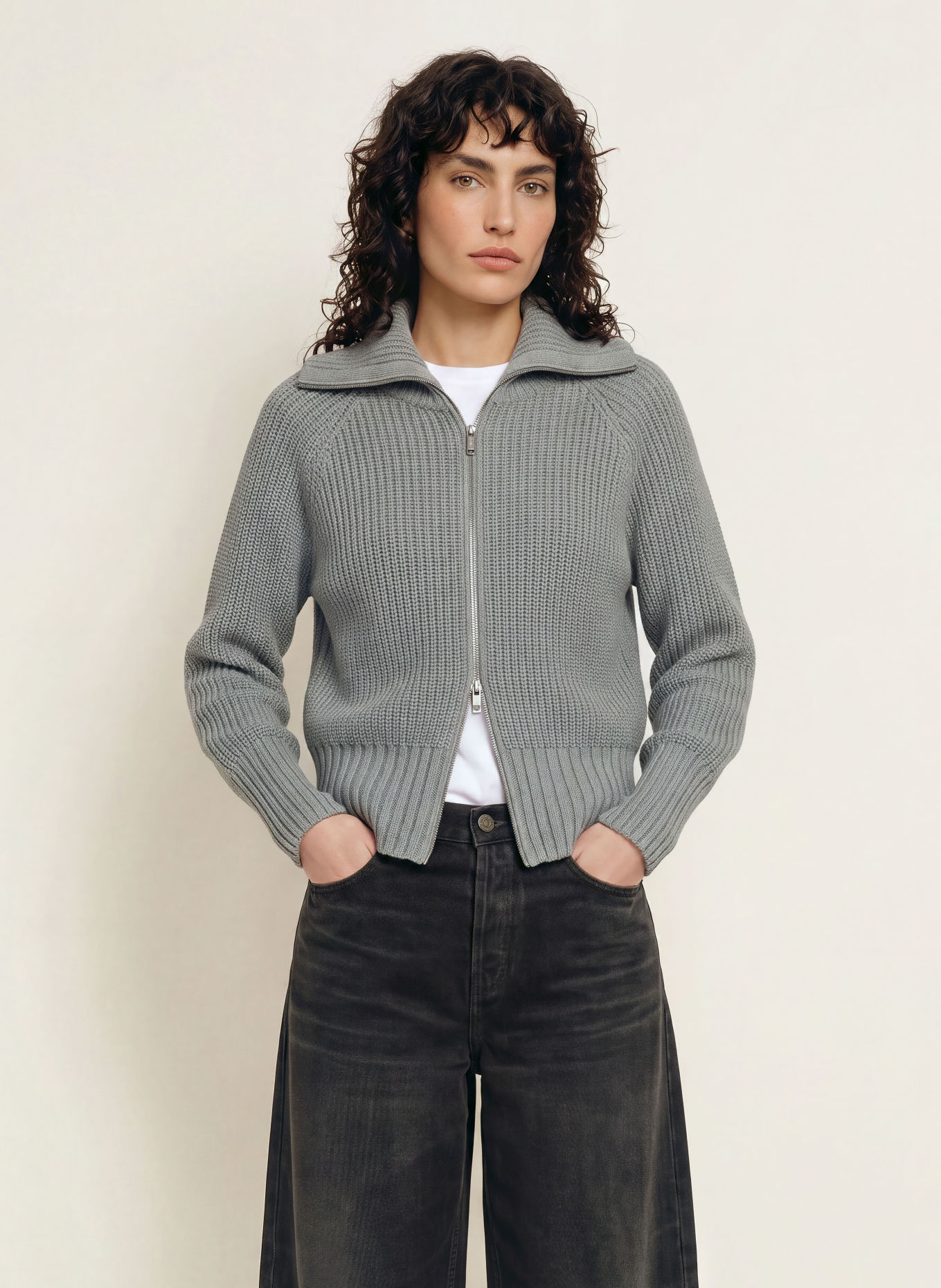 MRS & HUGS Cardigan: GRÅ