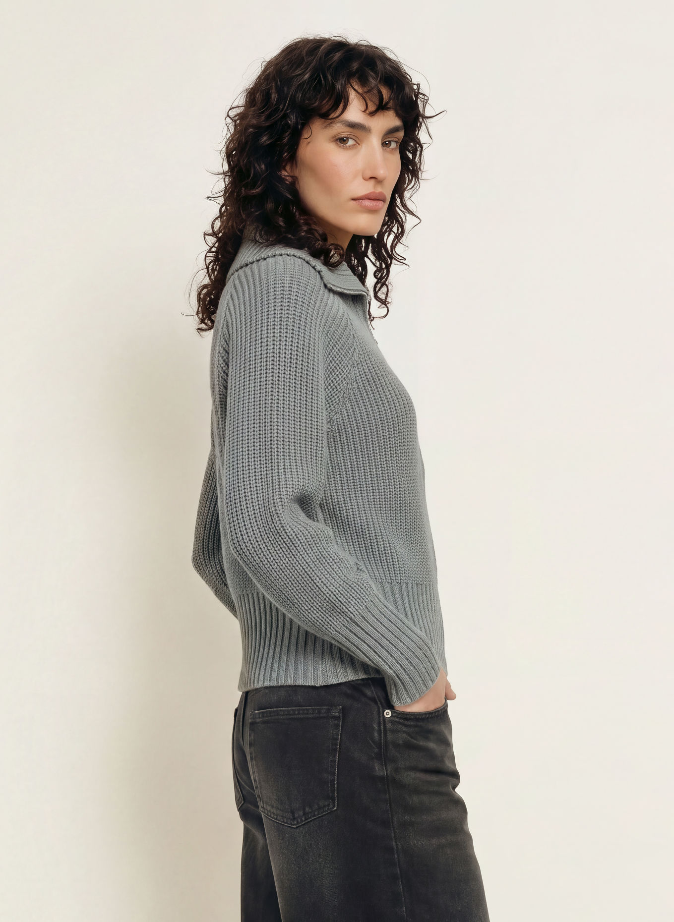 MRS & HUGS Cardigan: GRÅ