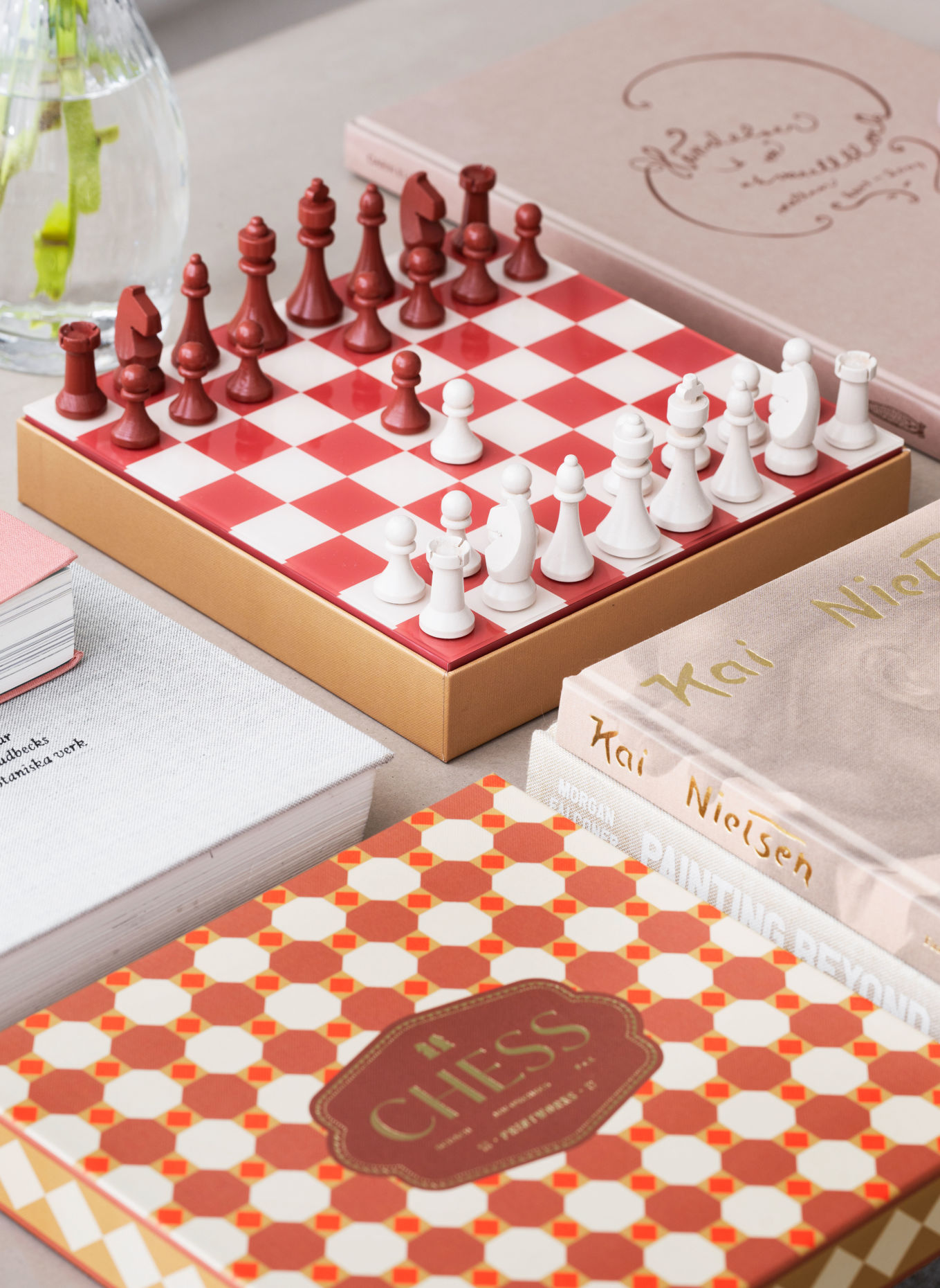 PRINTWORKS CHESS BAZAAR Chess Set: RED / LIGHT BROWN / BEIGE
