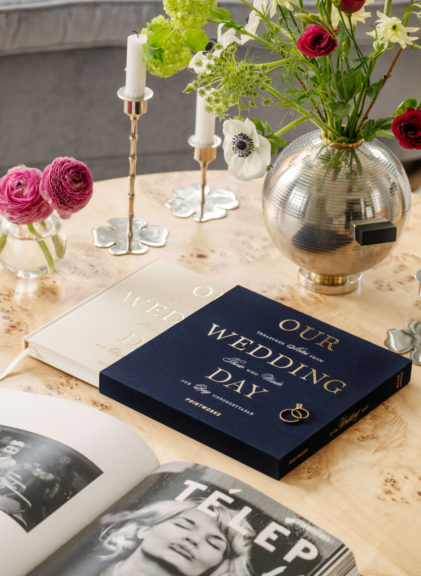PRINTWORKS Livre d'or « OUR WEDDDING DAY »: BLEU FONCÉ / OR / BLANC