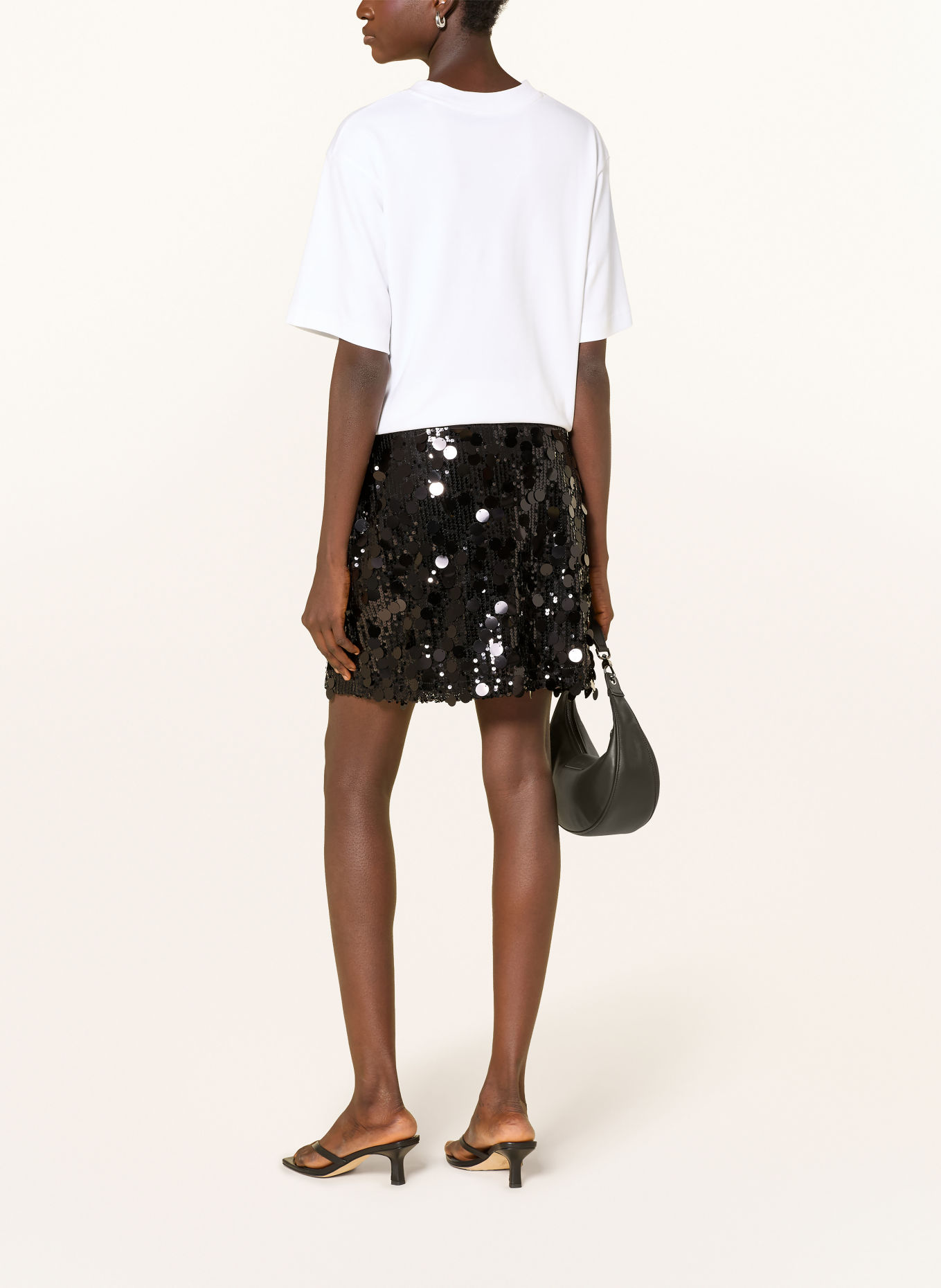 darling harbour Sequin Skirt: BLACK