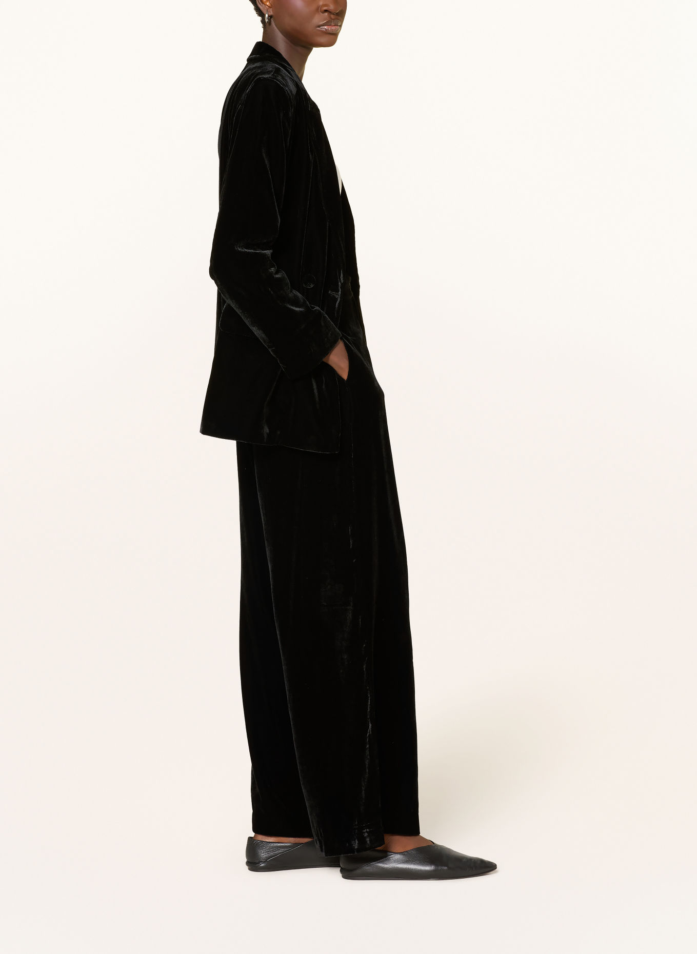 darling harbour Marlenehose aus Samt: BLACK