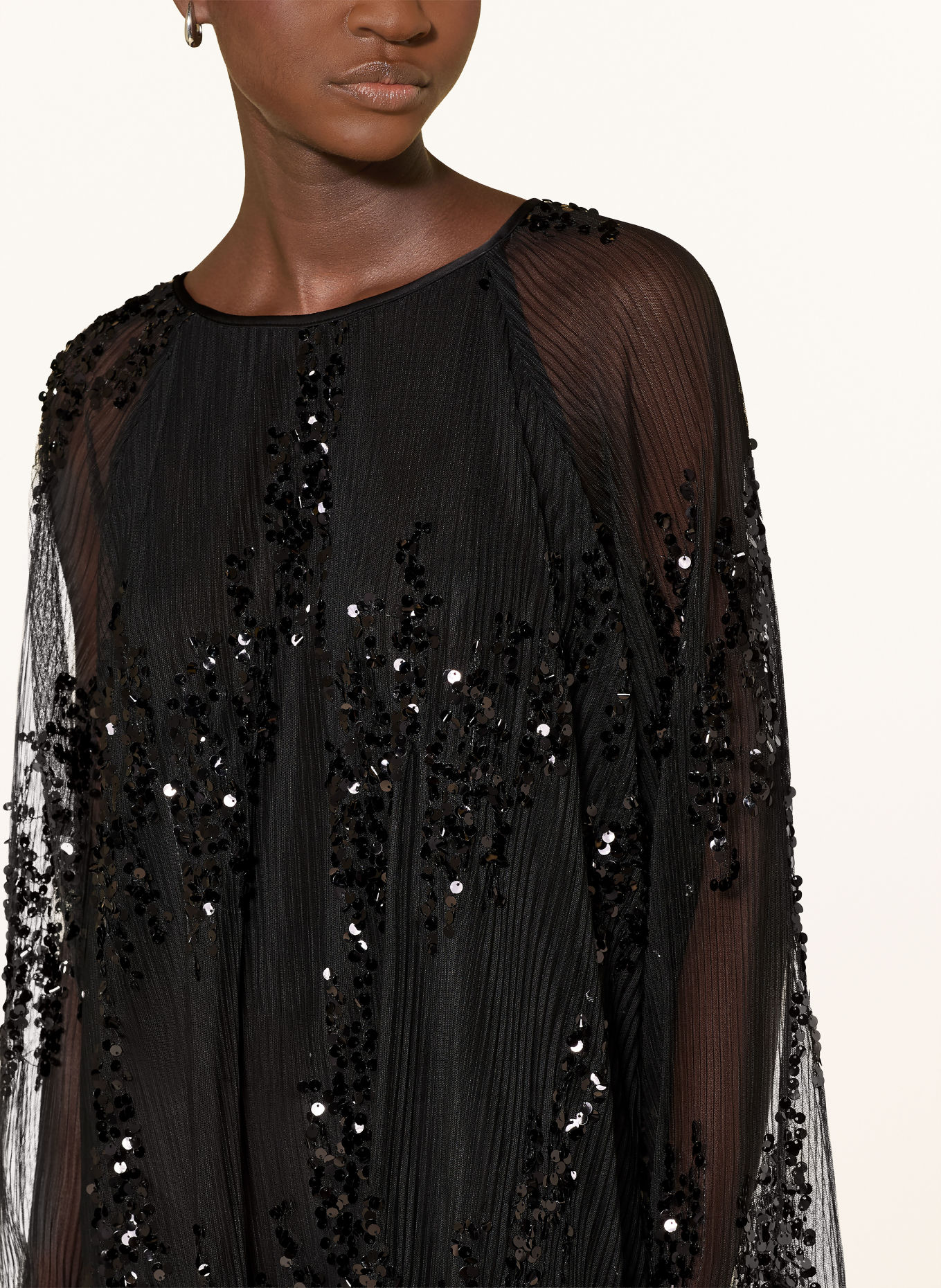 darling harbour Pleated dress with sequins: BLACK