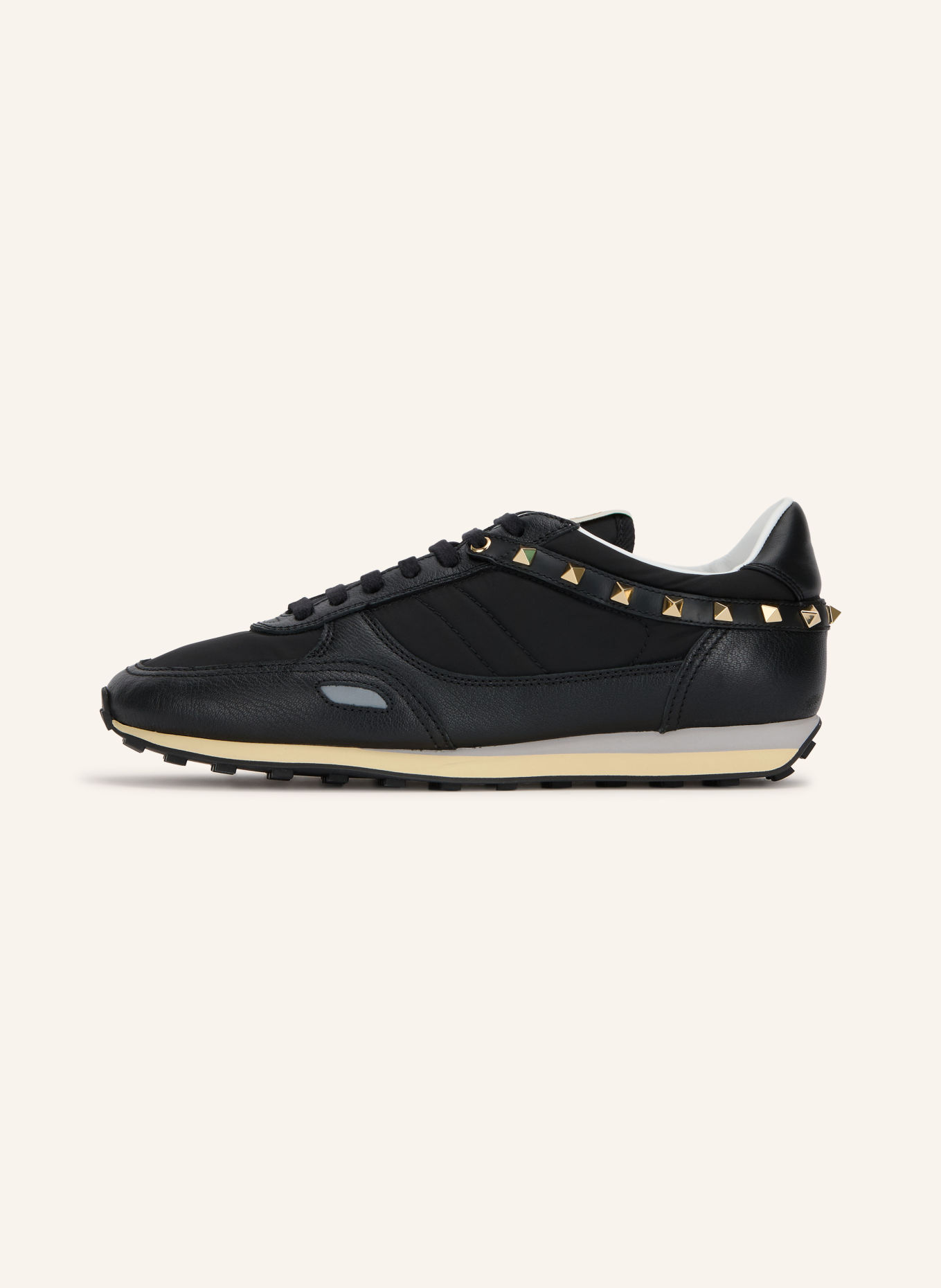 VALENTINO GARAVANI Sneaker STUD UP mit Nieten: SCHWARZ / GOLD