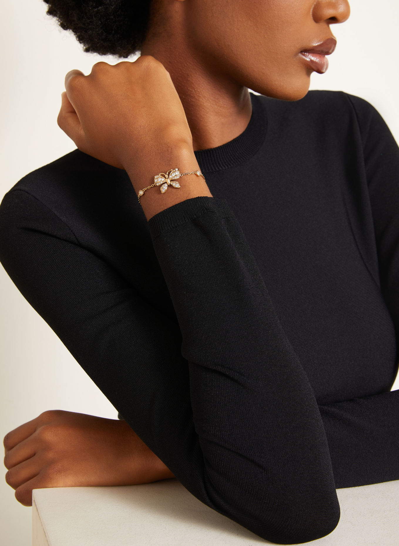 VALENTINO GARAVANI FLUTTERBY Bracelet: GOLD / WHITE