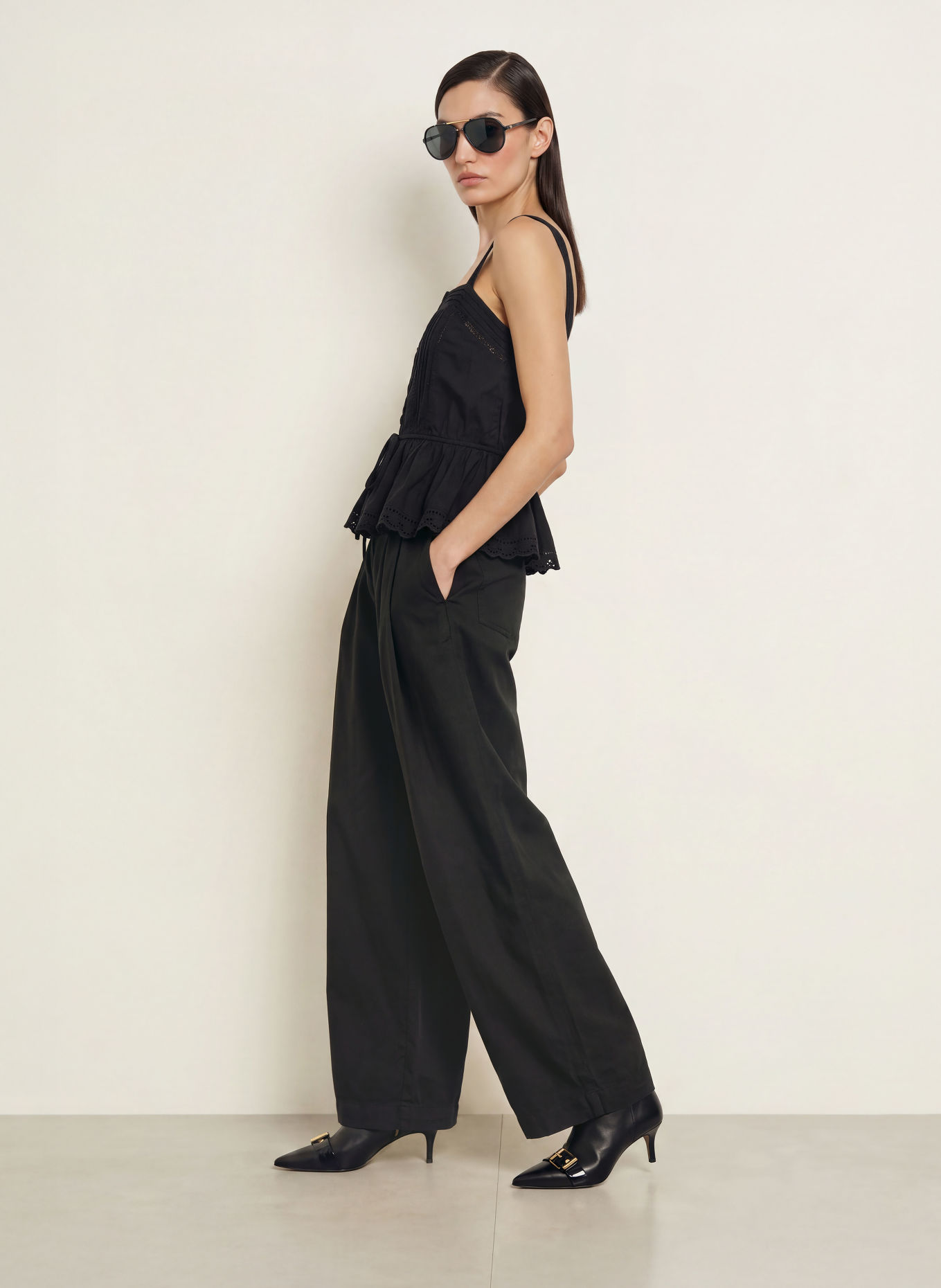 ALLSAINTS Top GWEN mit Spitze: SCHWARZ