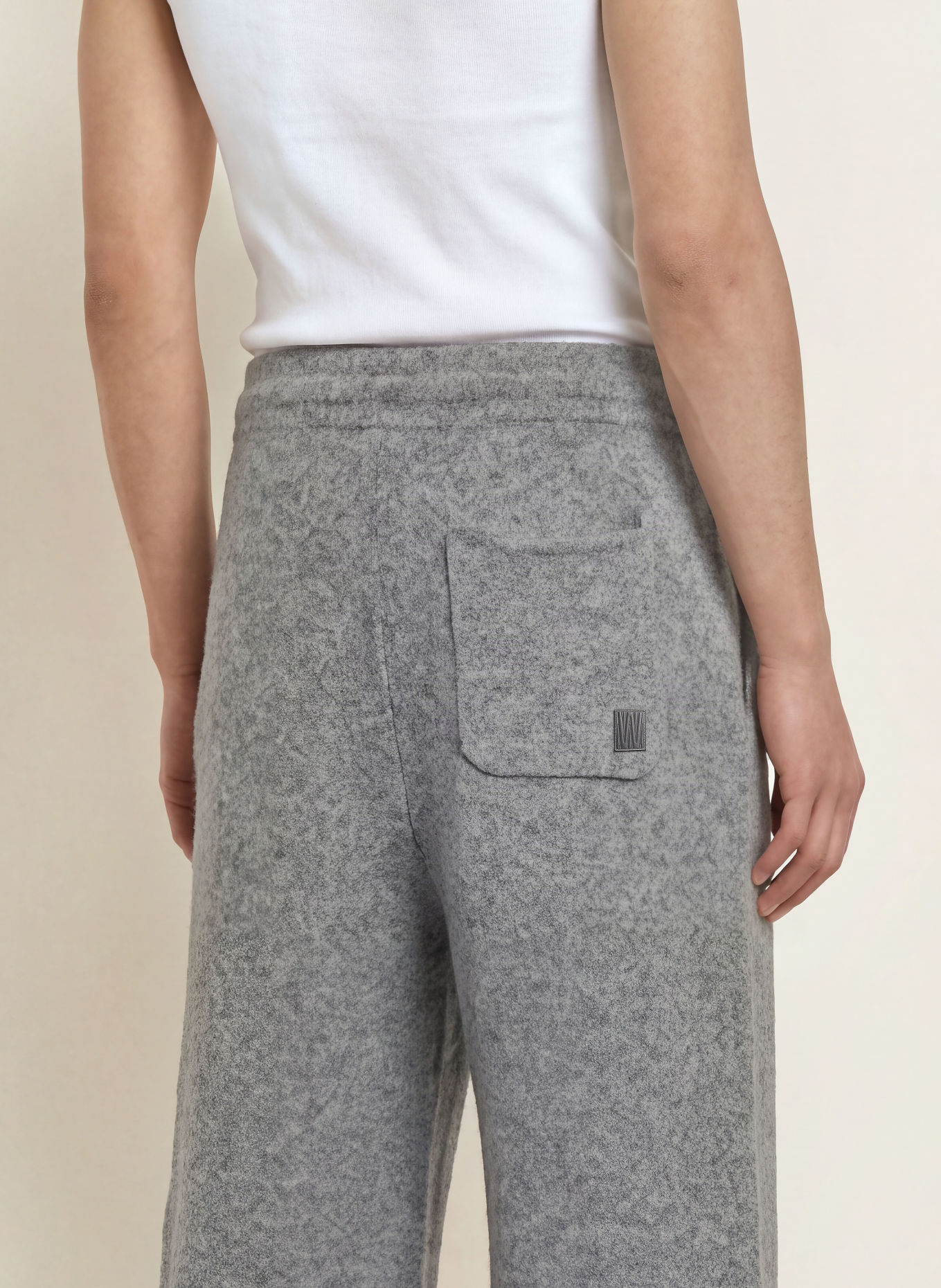 WRSTBHVR Strickbyxor RISSO i joggingstil: GRÅ