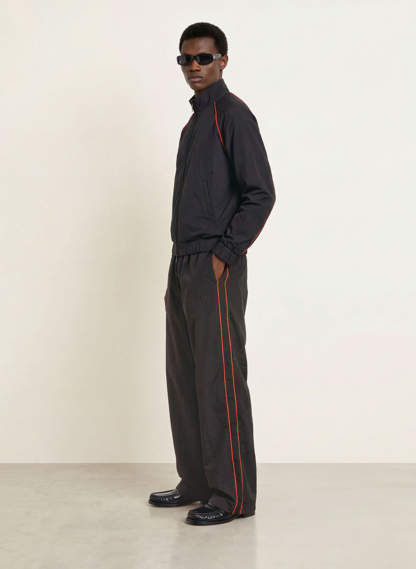 WRSTBHVR JALE Training Pants with Braided Stripes: BLACK / RED
