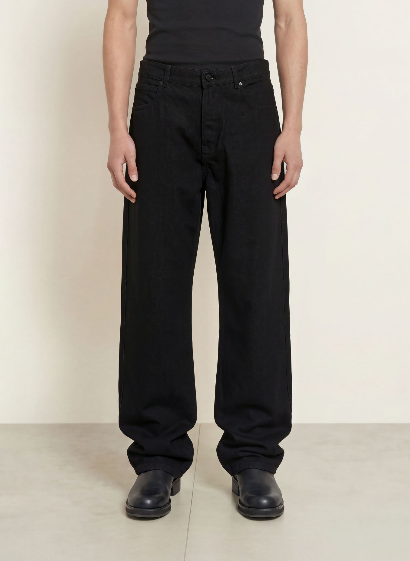 WRSTBHVR Jeans PERI Regular Fit: 9000 BLACK
