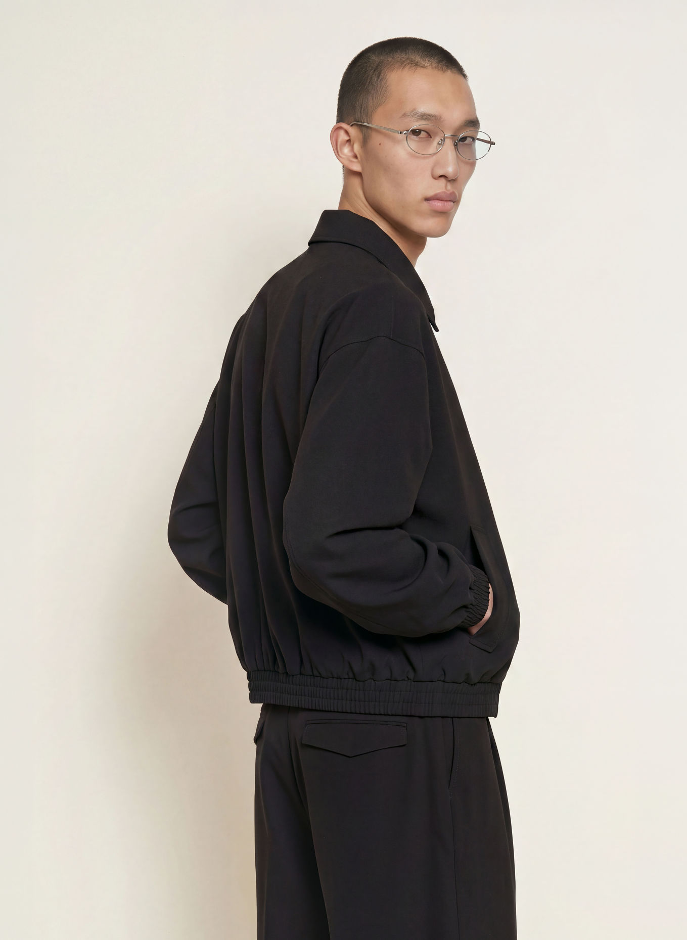 WRSTBHVR Blouson HARU: SVART
