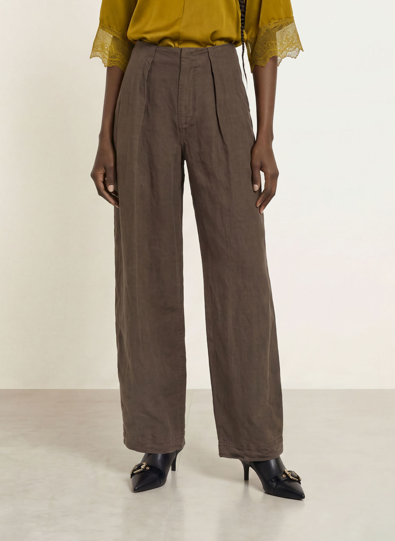 ALLSAINTS Hose mit Leinen: DUNKELBRAUN