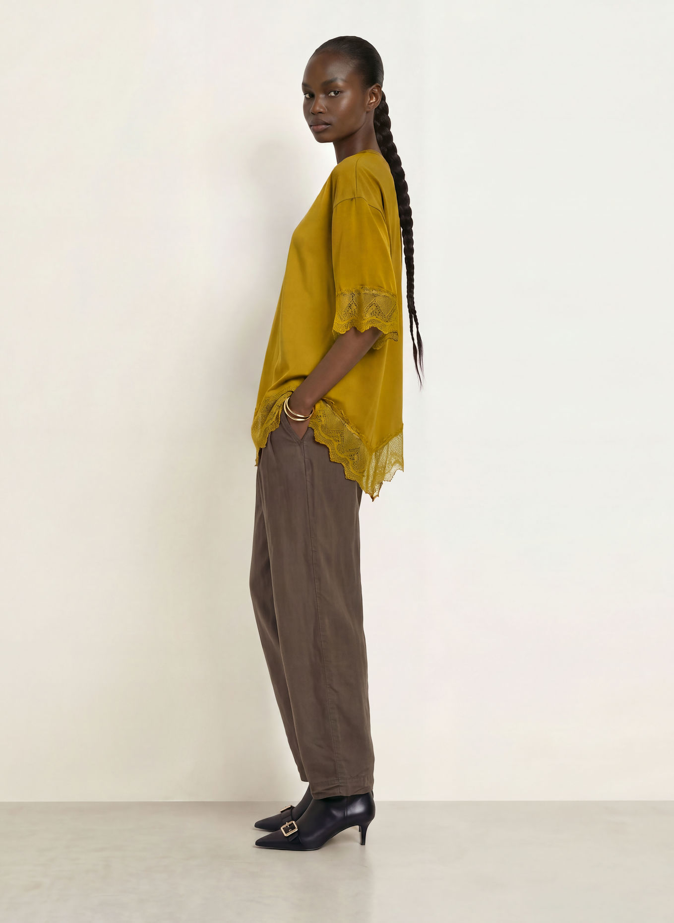 ALLSAINTS Hose mit Leinen: DUNKELBRAUN