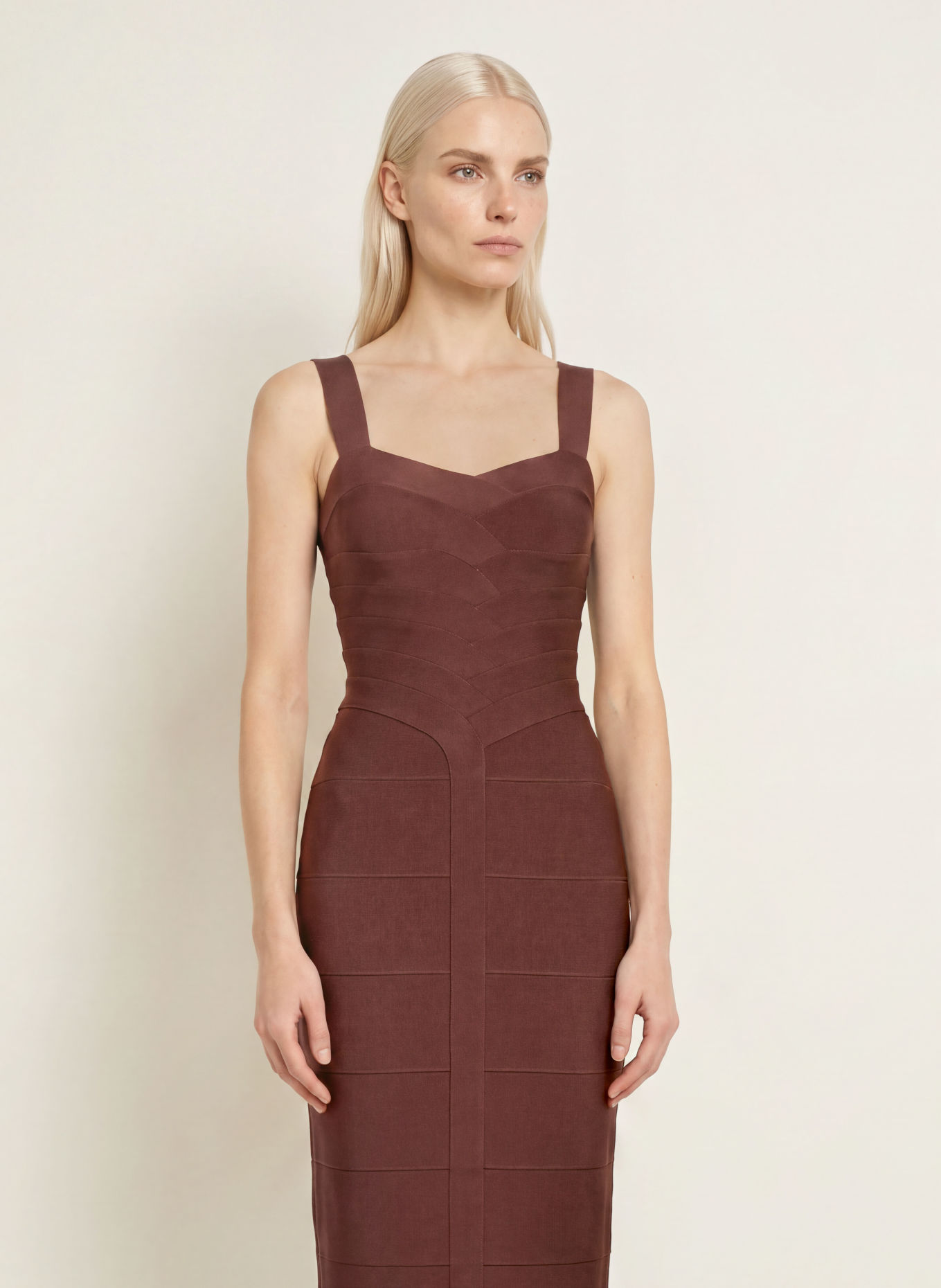 LIPSY Cocktailkleid: DUNKELBRAUN