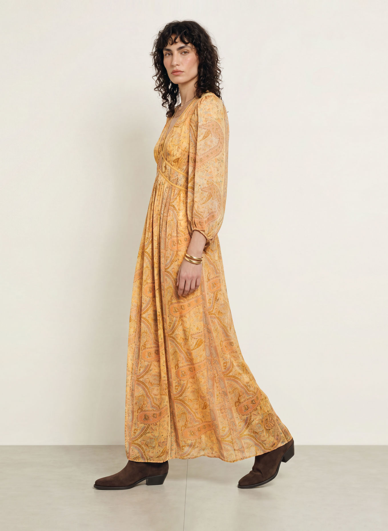 ba&sh Kleid CHANA mit Cut-outs: BEIGE / DUNKELORANGE / BLAU