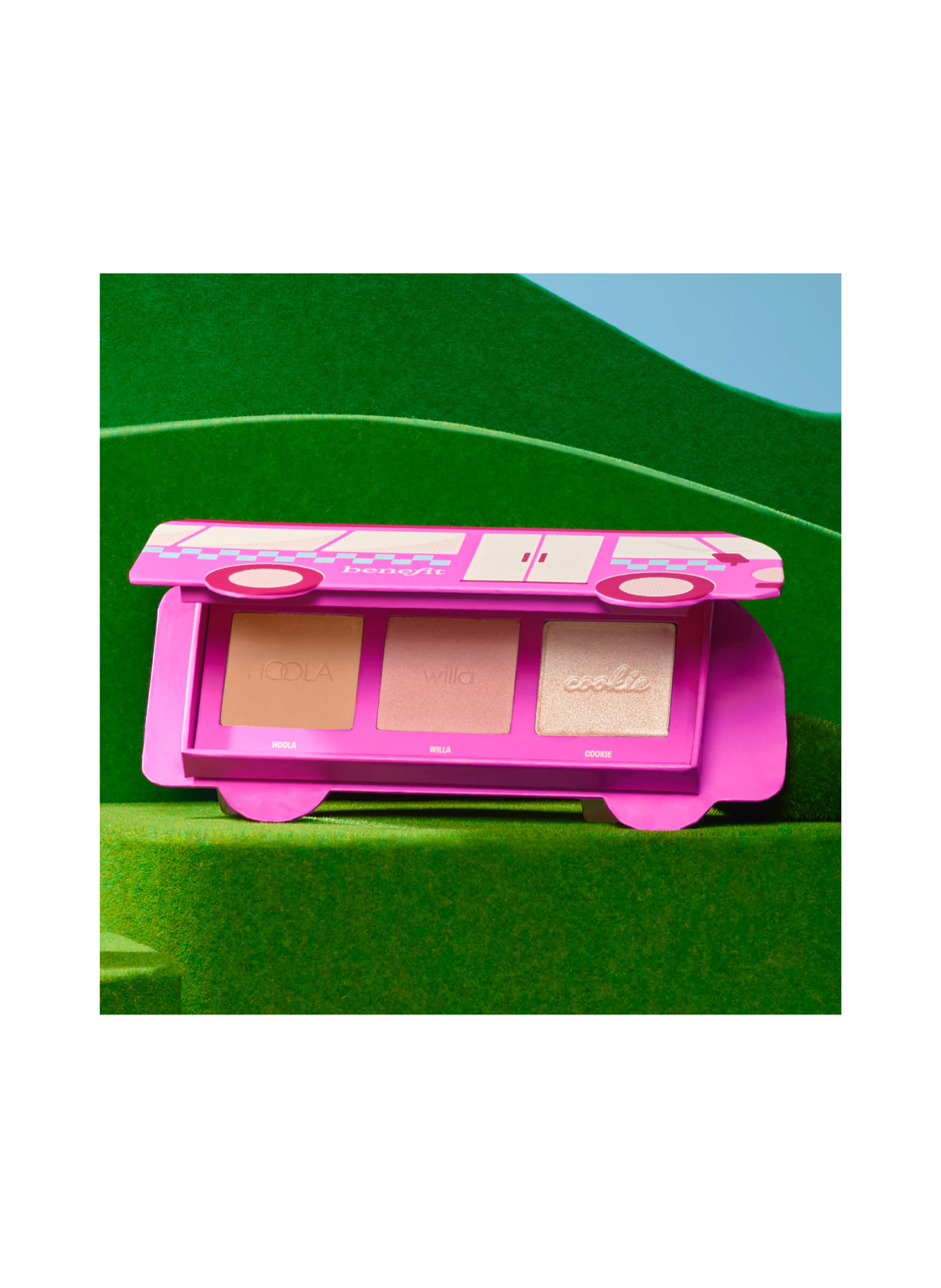 benefit BEAUTY BUS STOP