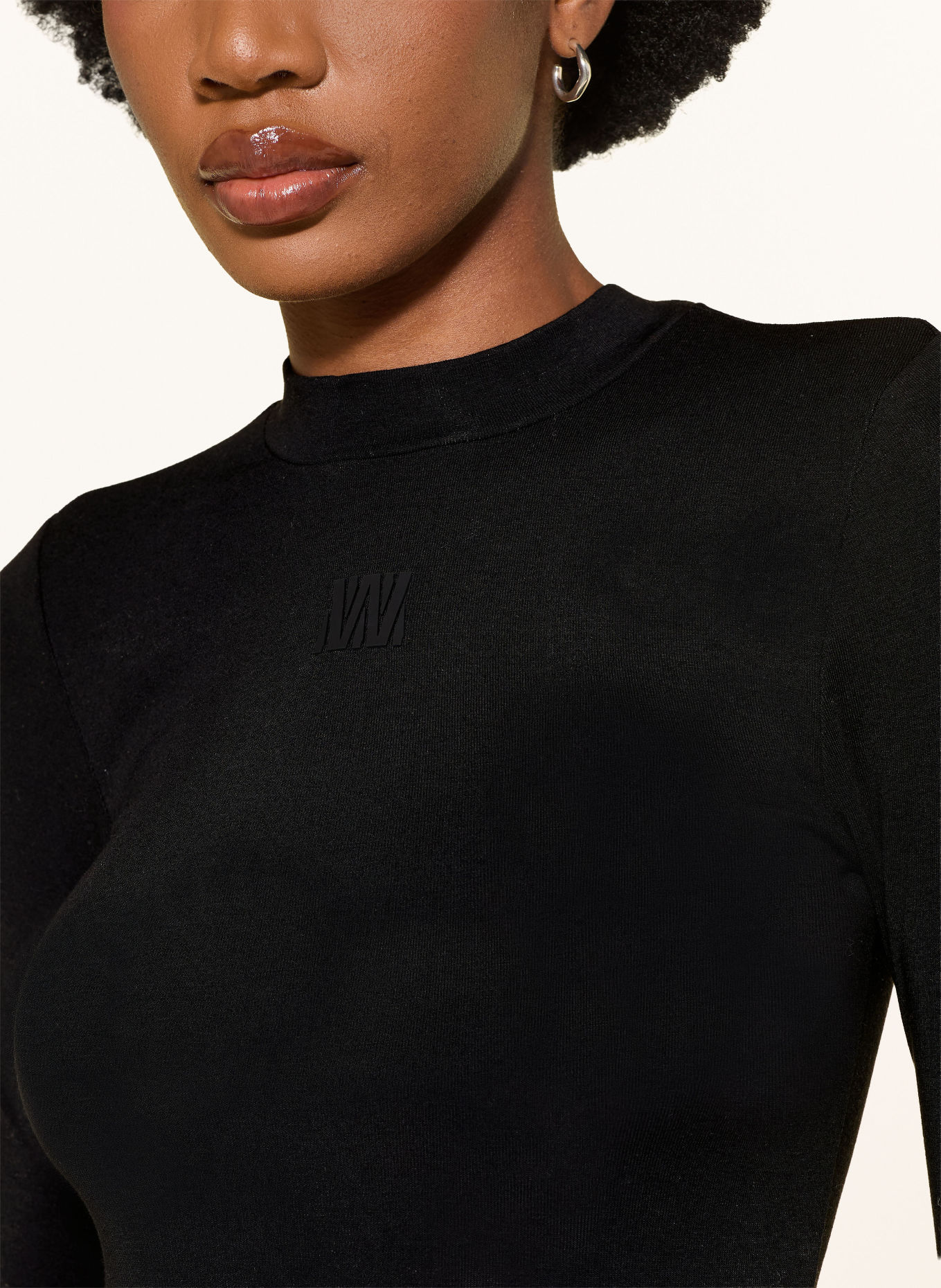 WRSTBHVR Longsleeve AMBER V2: ZWART