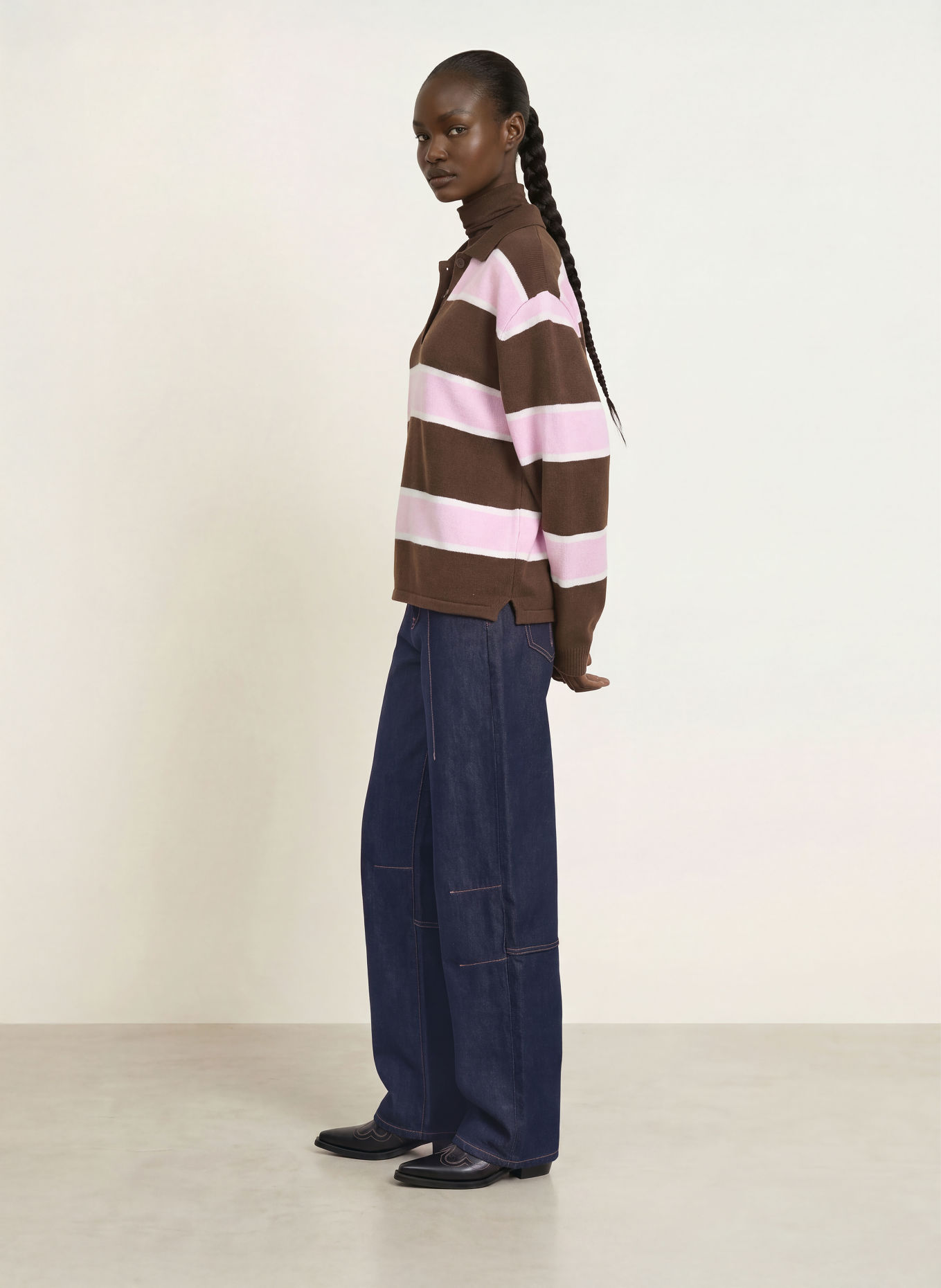 WRSTBHVR Gebreid poloshirt STEV: MARRON FONCÉ / ROZE / WIT