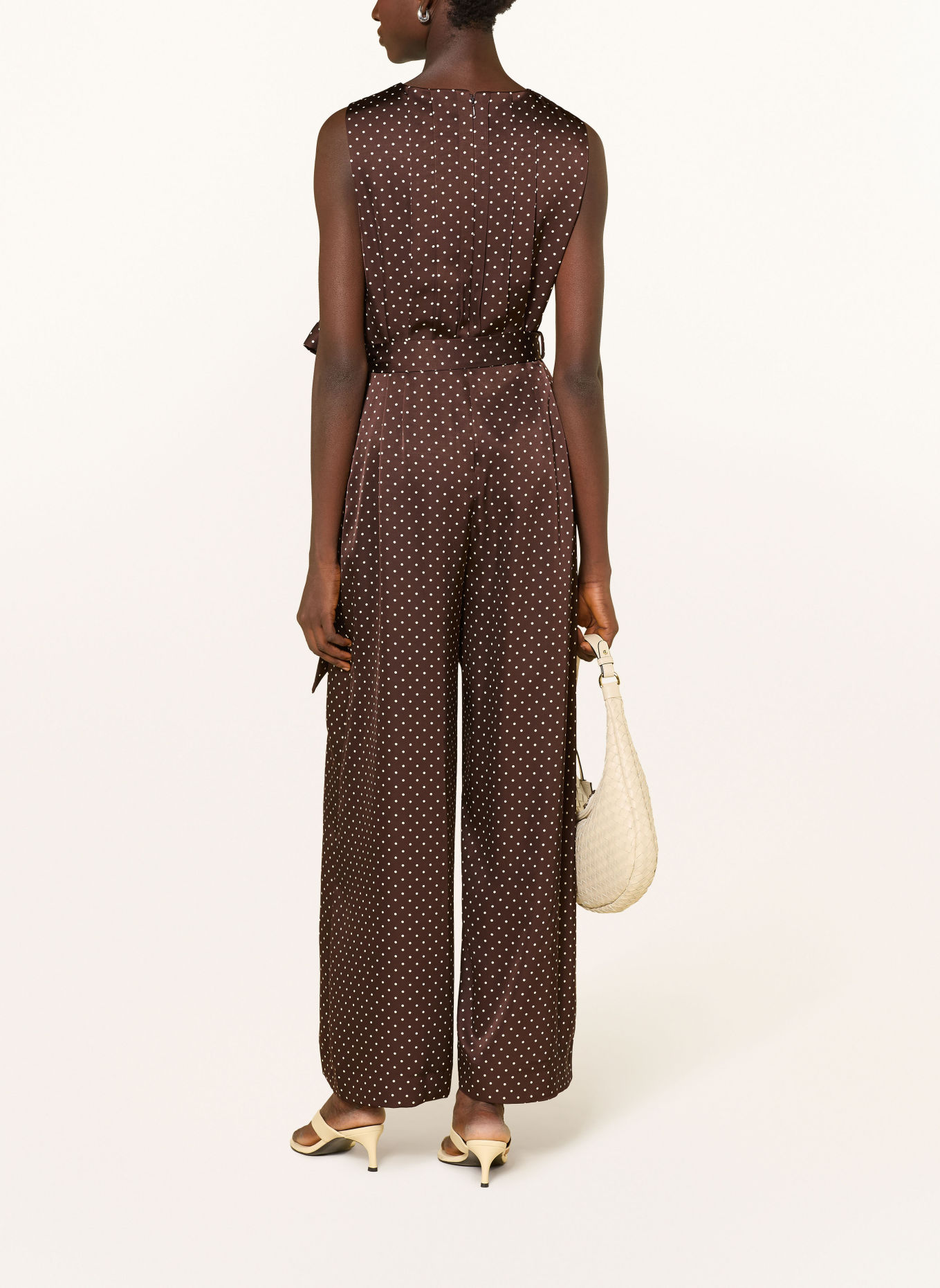 Phase Eight Combinaison JANINE en satin: MARRON FONCÉ / BLANC