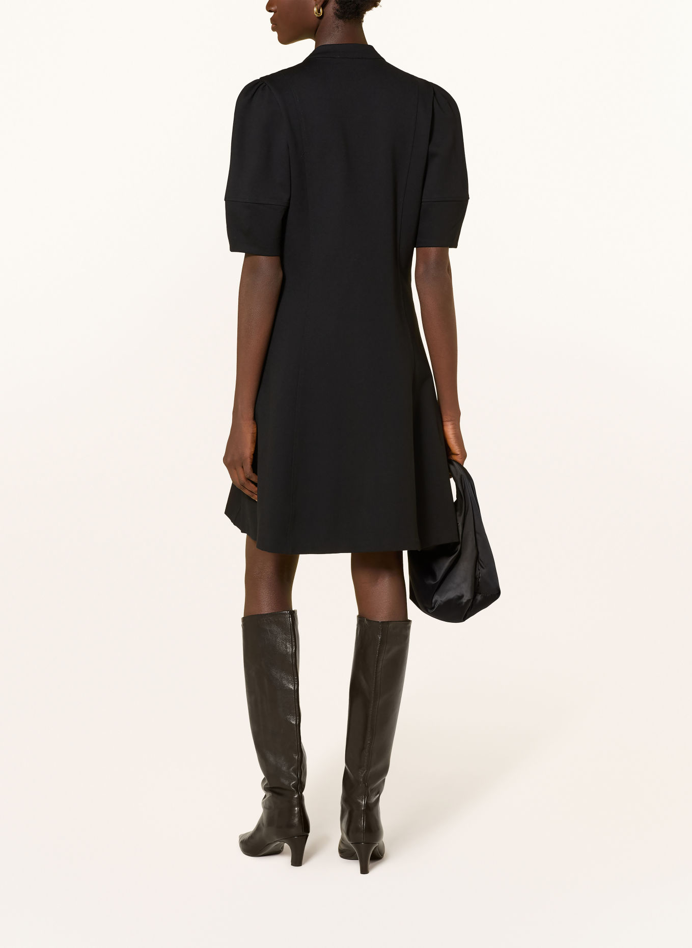 Phase Eight Jurk ALIMA: ZWART