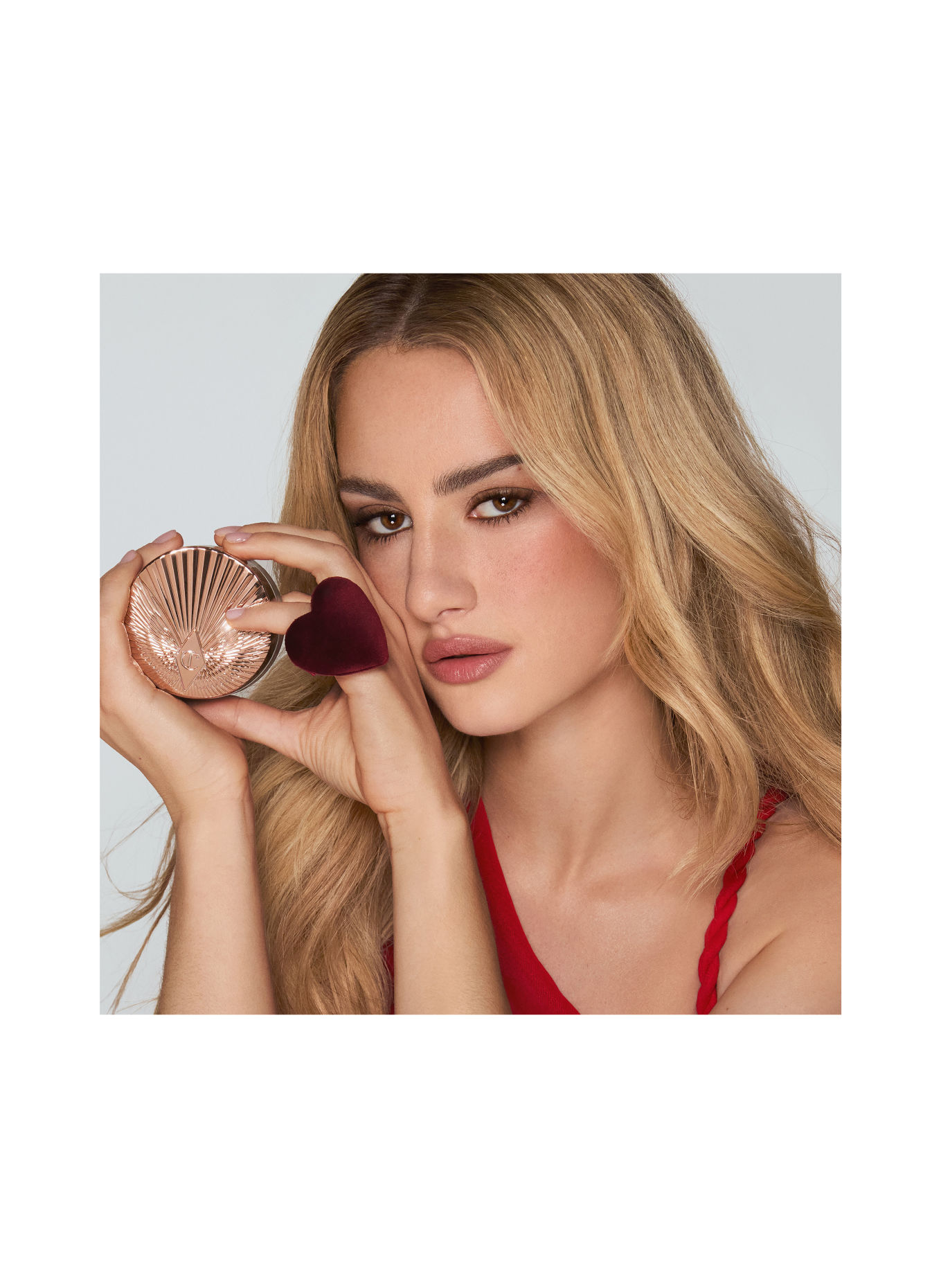 Charlotte Tilbury POWDER BLUR PUFF: n.d.