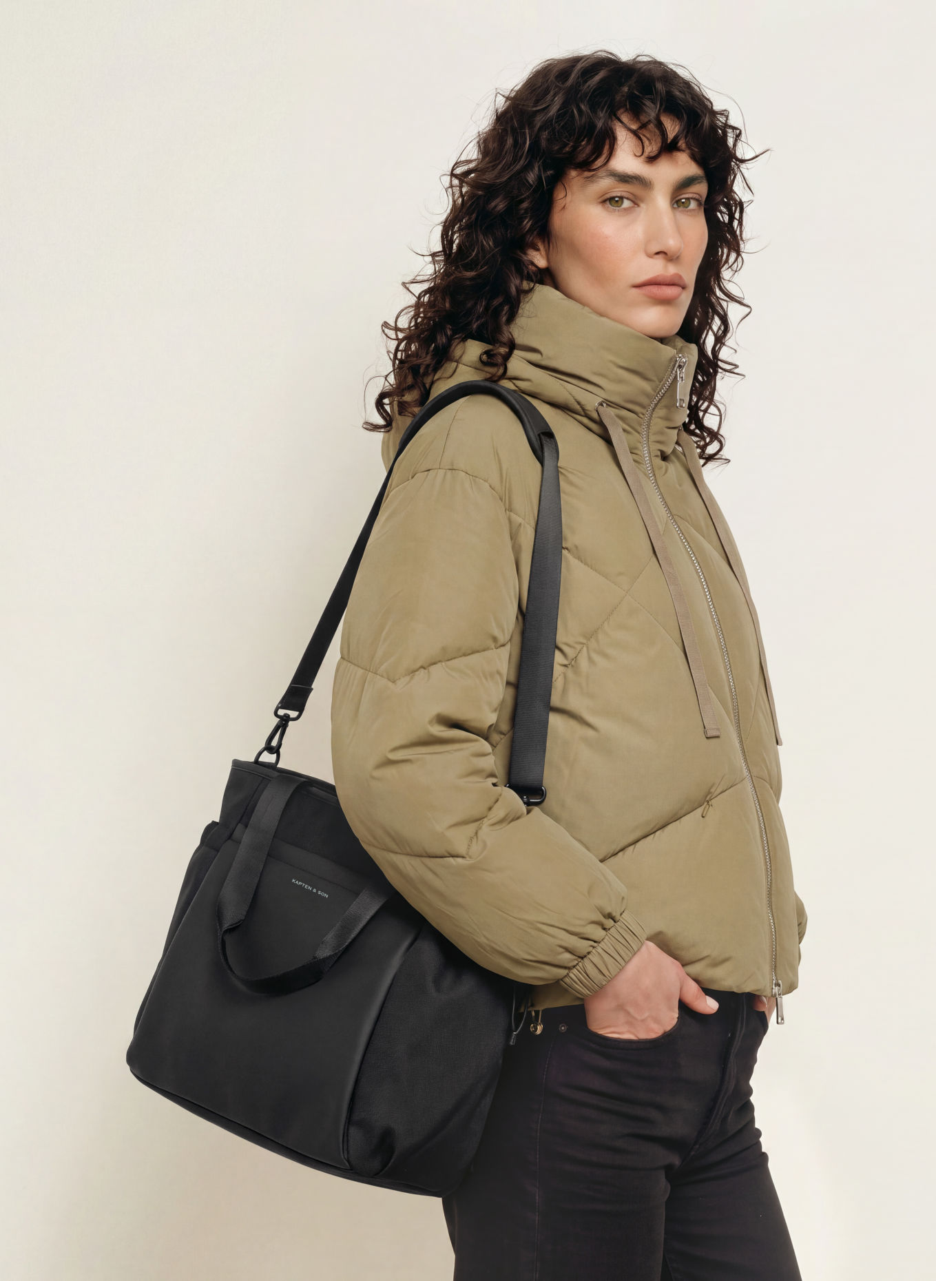 KAPTEN & SON HELLVI PRO Shoppers: BLACK