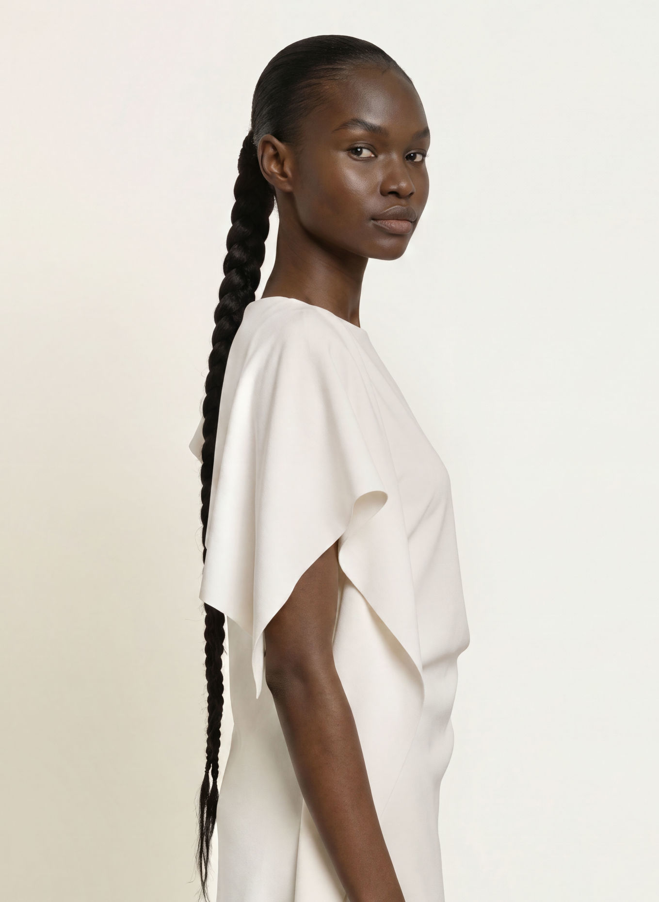 REISS Jurk ATHENA met volants: CRÈME