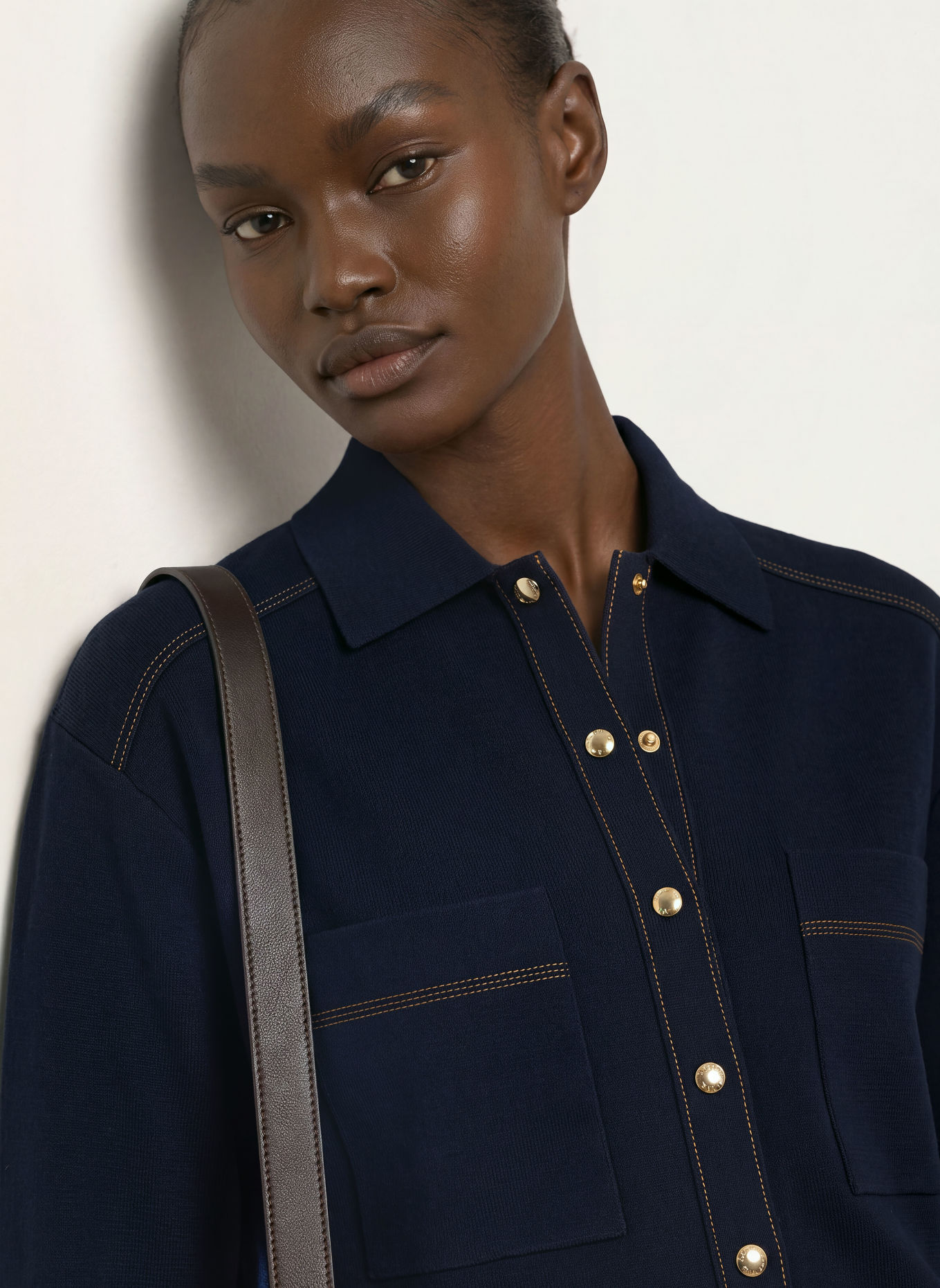 SANDRO Jacke in Jeansoptik im Materialmix: DUNKELBLAU / HELLBLAU