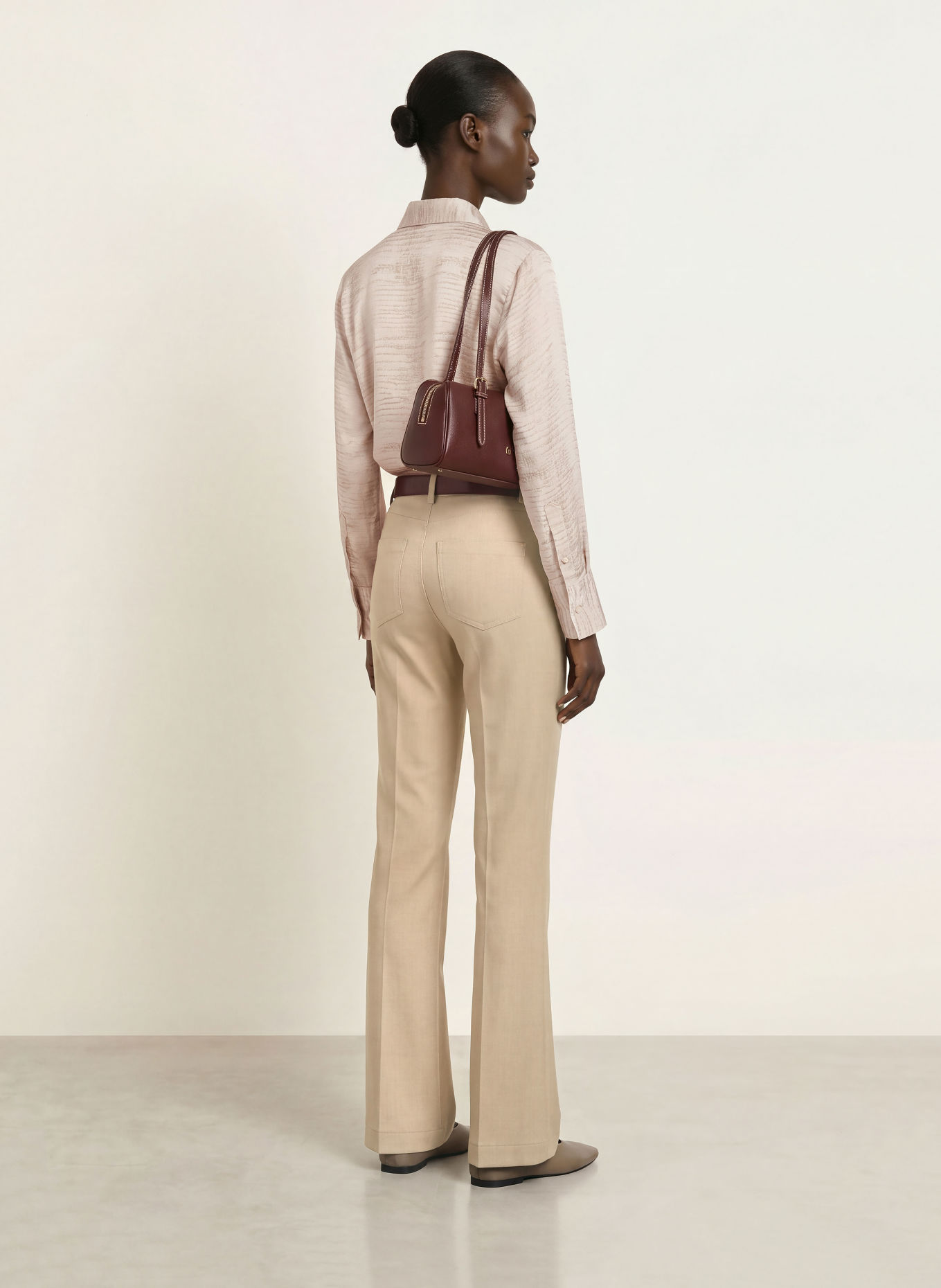 REISS Bootcut broek SOFIA: 03 NEUTRAL